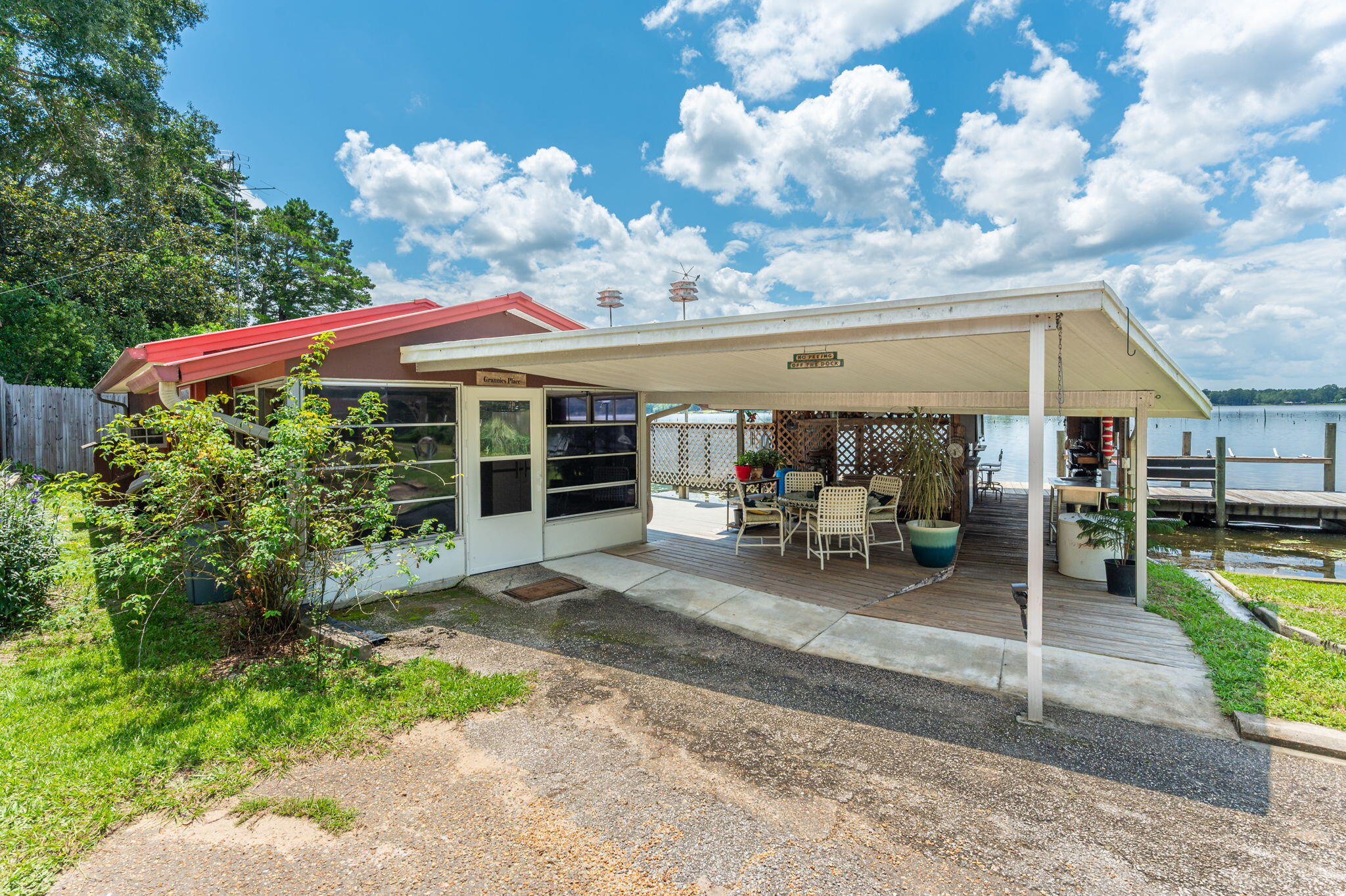 260 Wesley Road Defuniak Springs FL 32433