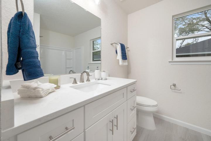 502 E Bowers Avenue Crestview FL 32539