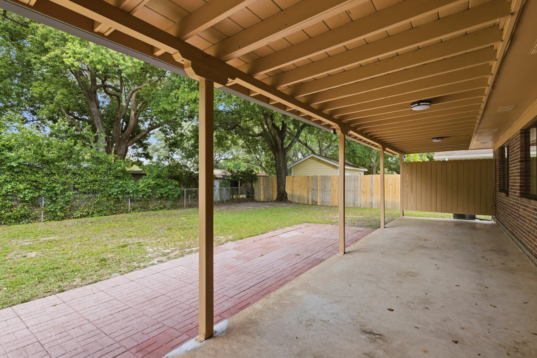 215 NW Sotir Street Fort Walton Beach FL 32548