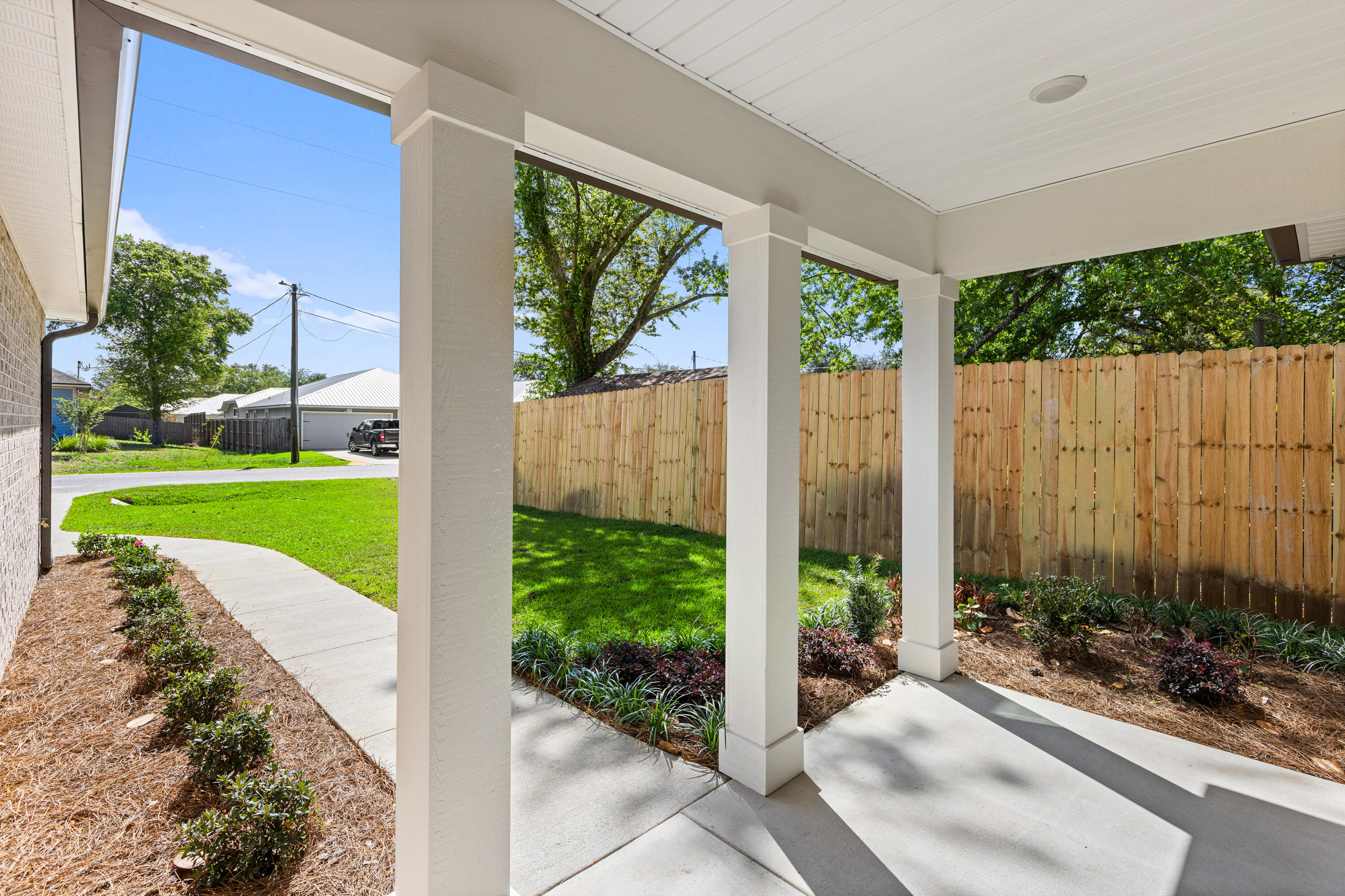 305 Howard Street Niceville FL 32578