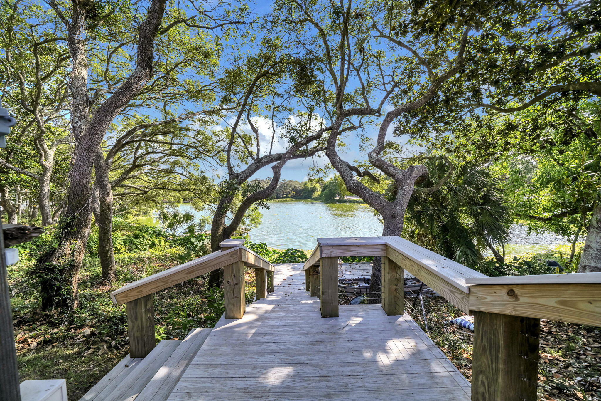 702 N Lakeside Drive Destin FL 32541