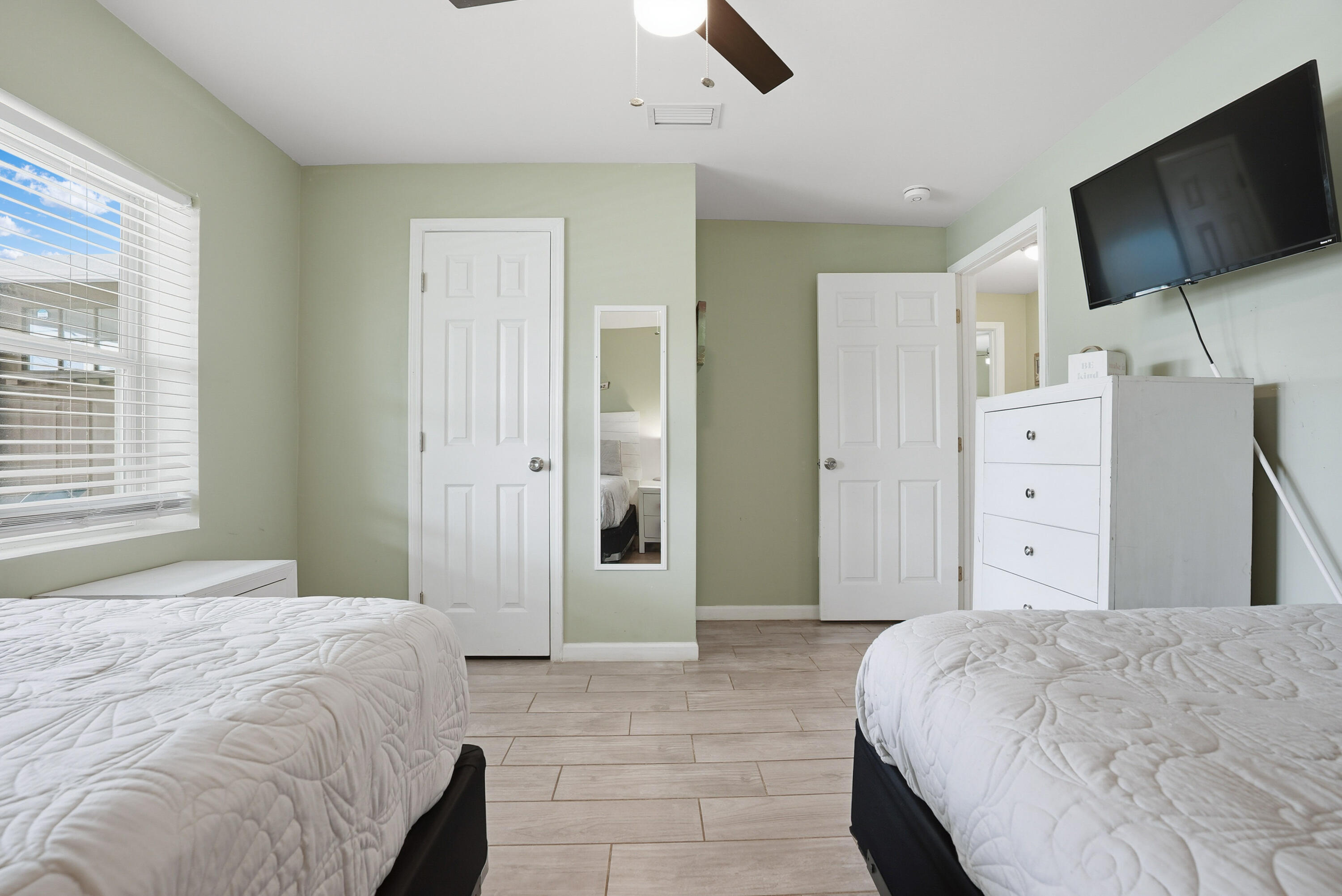 5616 Pinetree Avenue Panama City Beach FL 32408