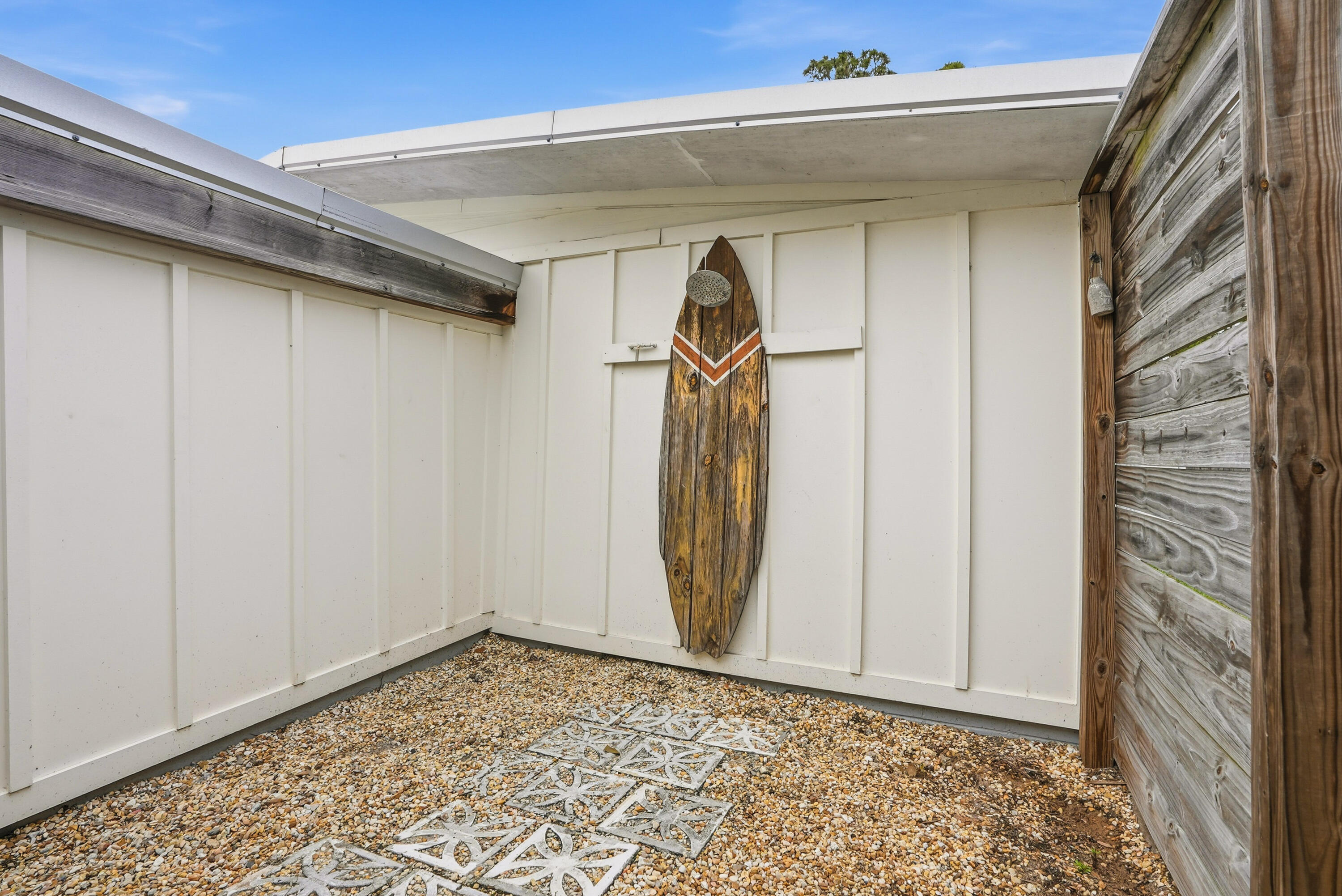 5616 Pinetree Avenue Panama City Beach FL 32408