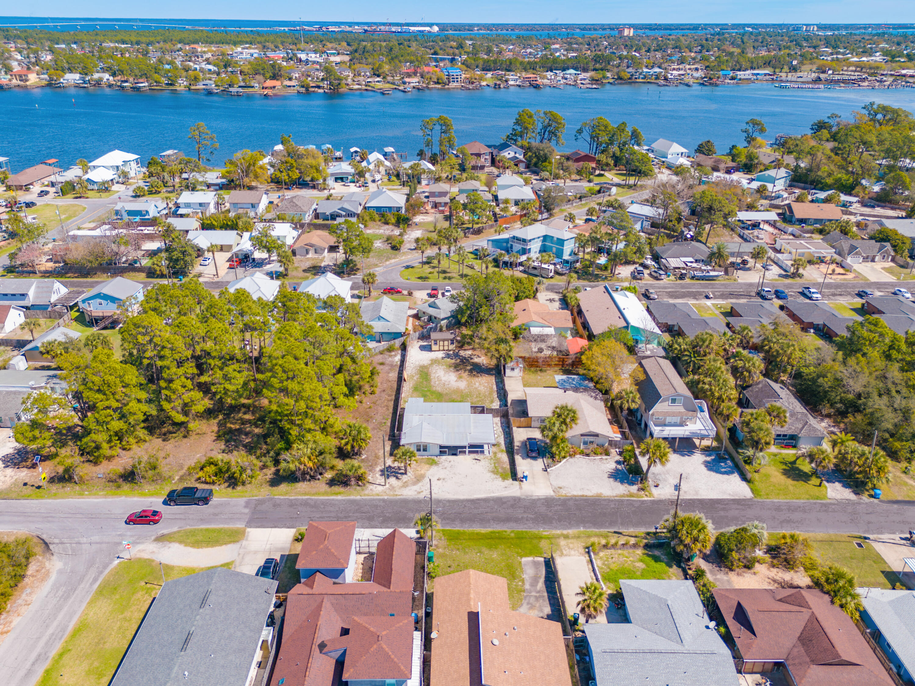 5616 Pinetree Avenue Panama City Beach FL 32408
