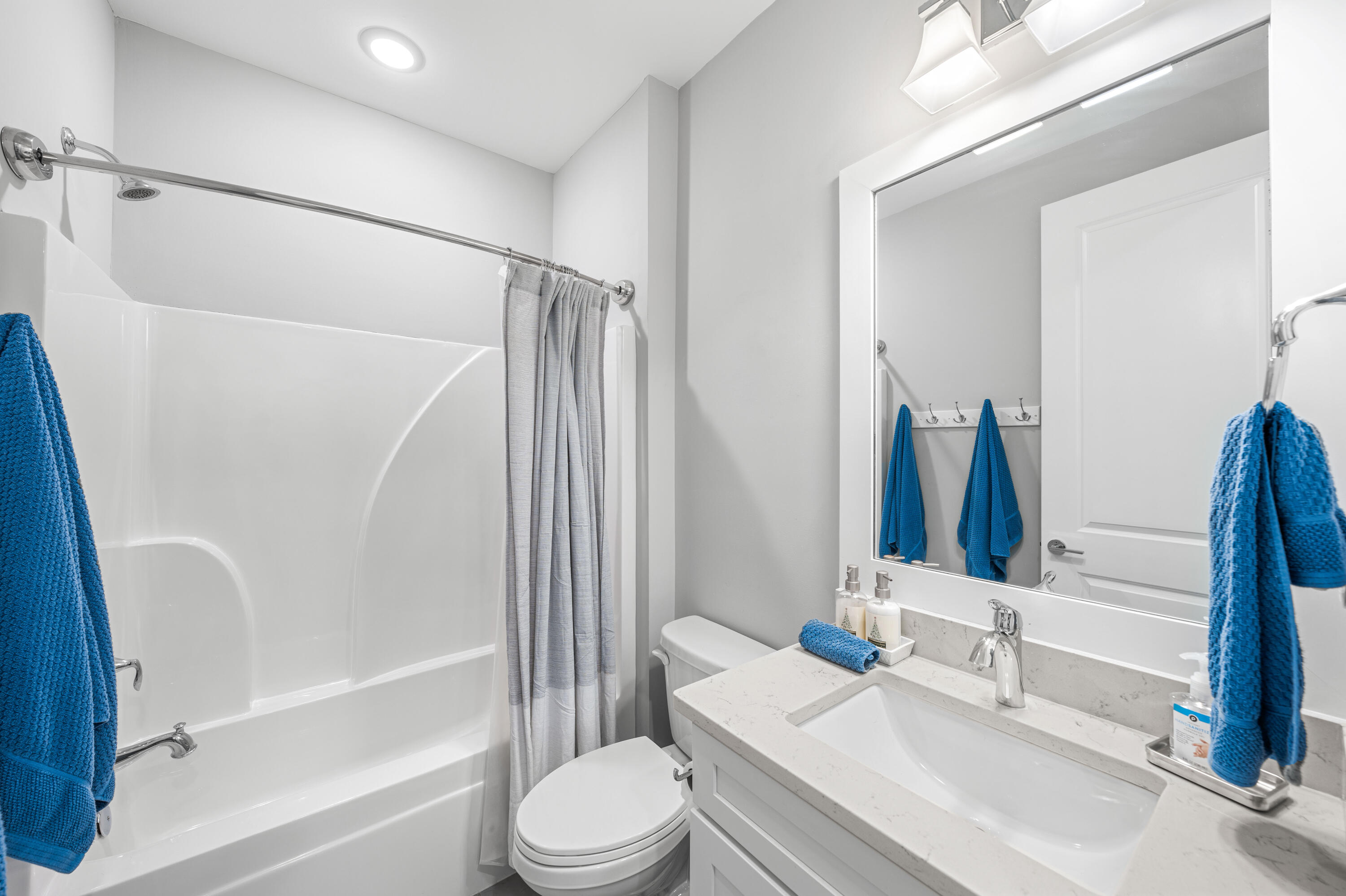 709 Landing Circle Panama City Beach FL 32413