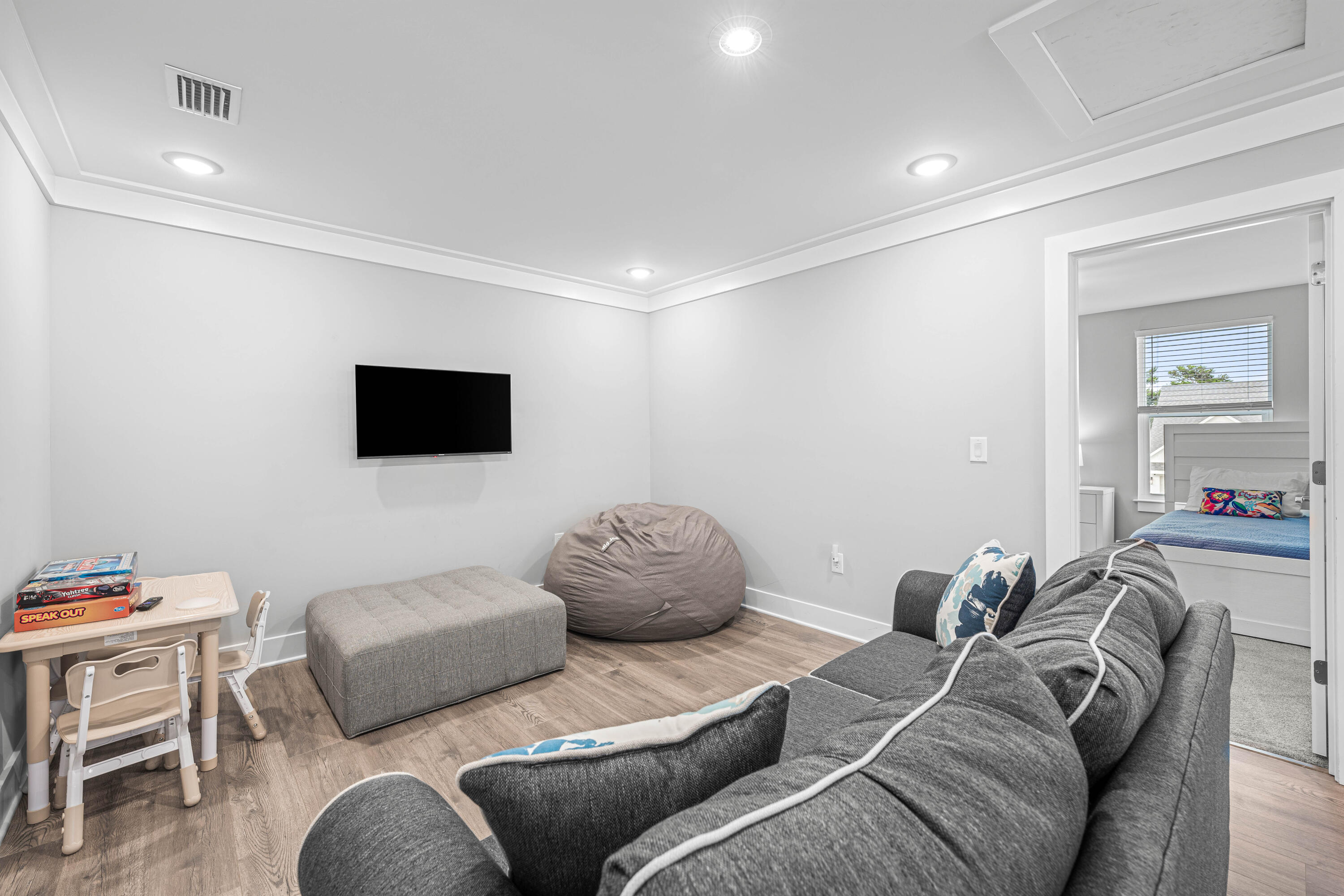 709 Landing Circle Panama City Beach FL 32413