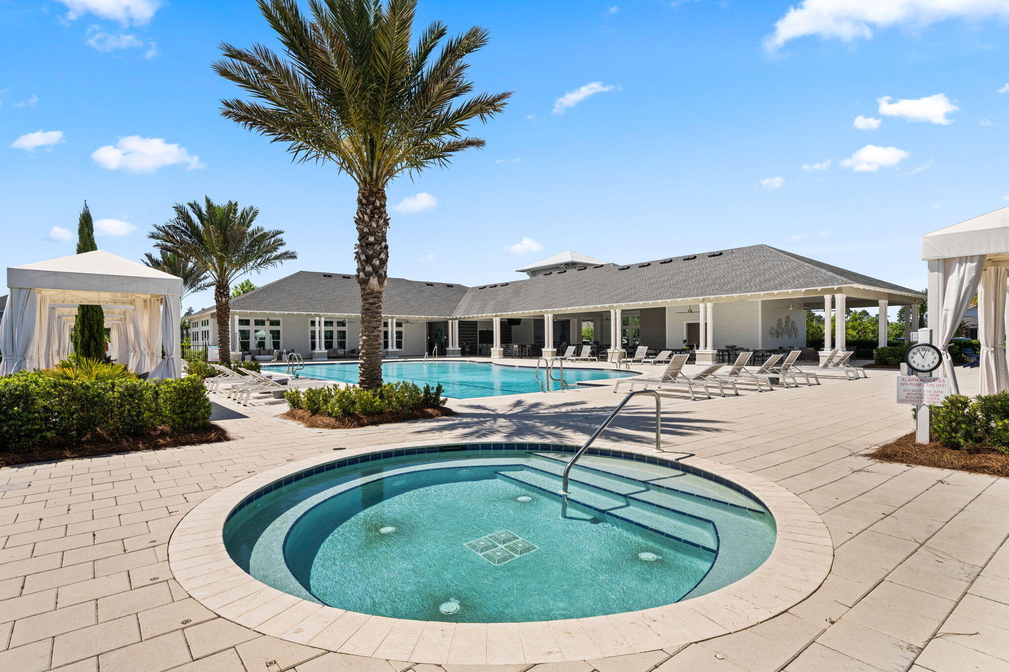 78 E Lafayette Inlet Beach FL 32461
