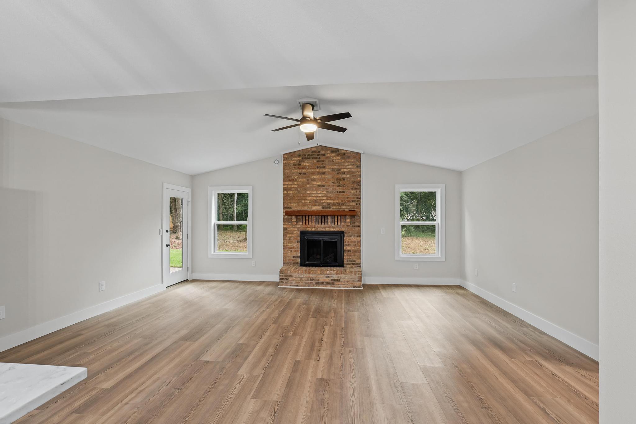 105 Drew Court Niceville FL 32578