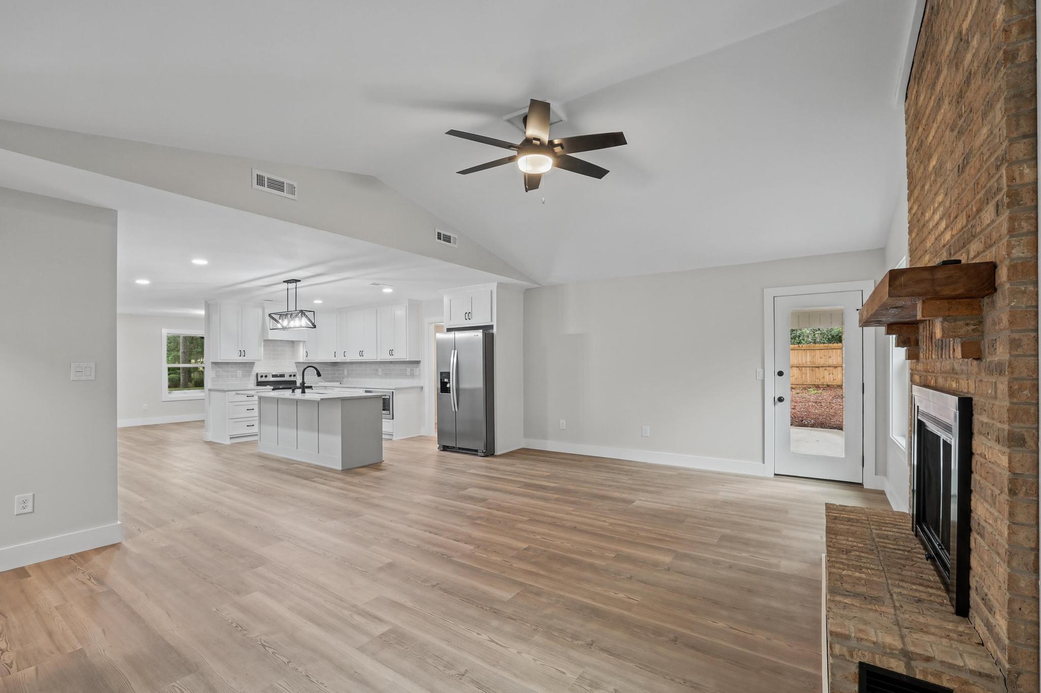 105 Drew Court Niceville FL 32578