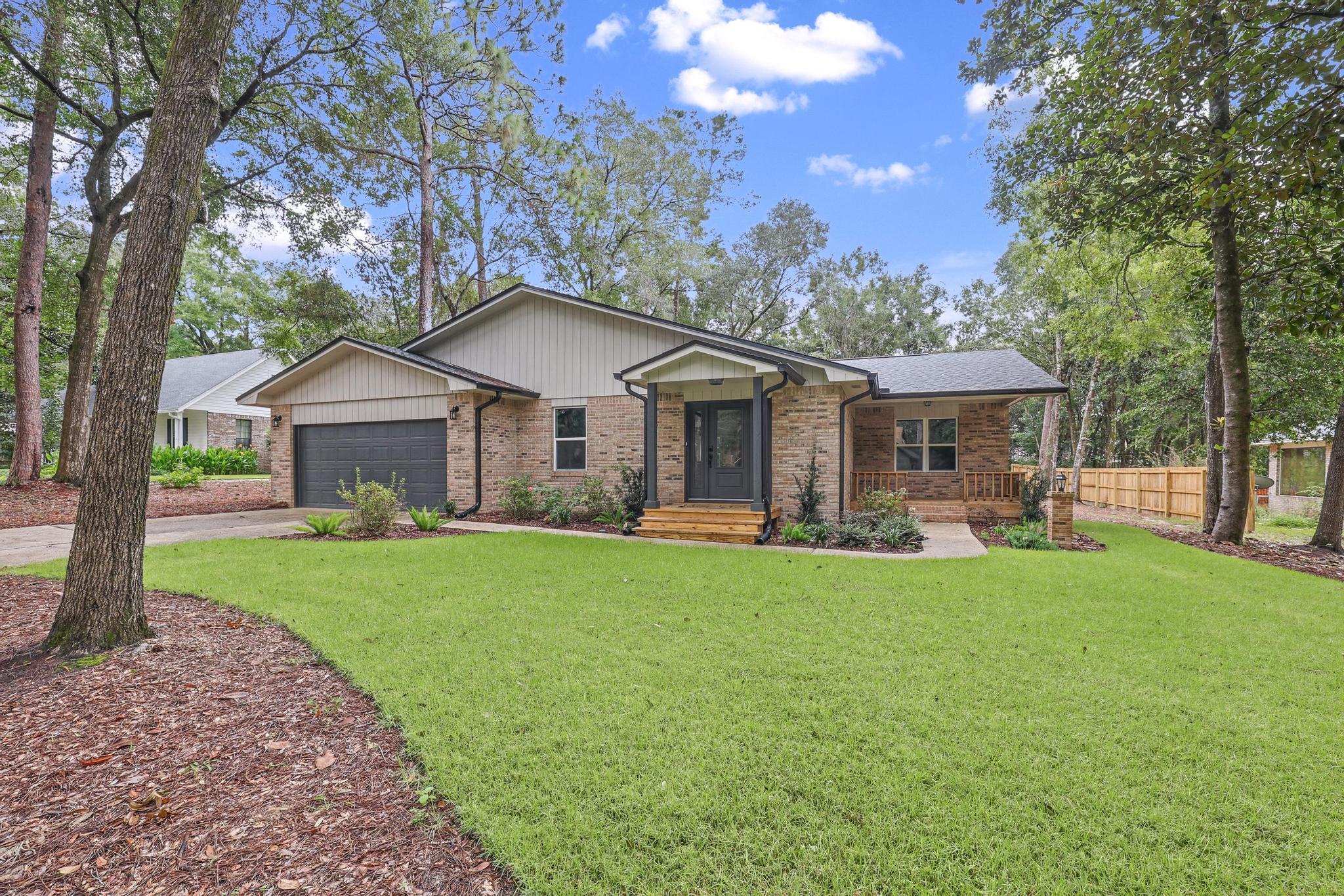 105 Drew Court Niceville FL 32578