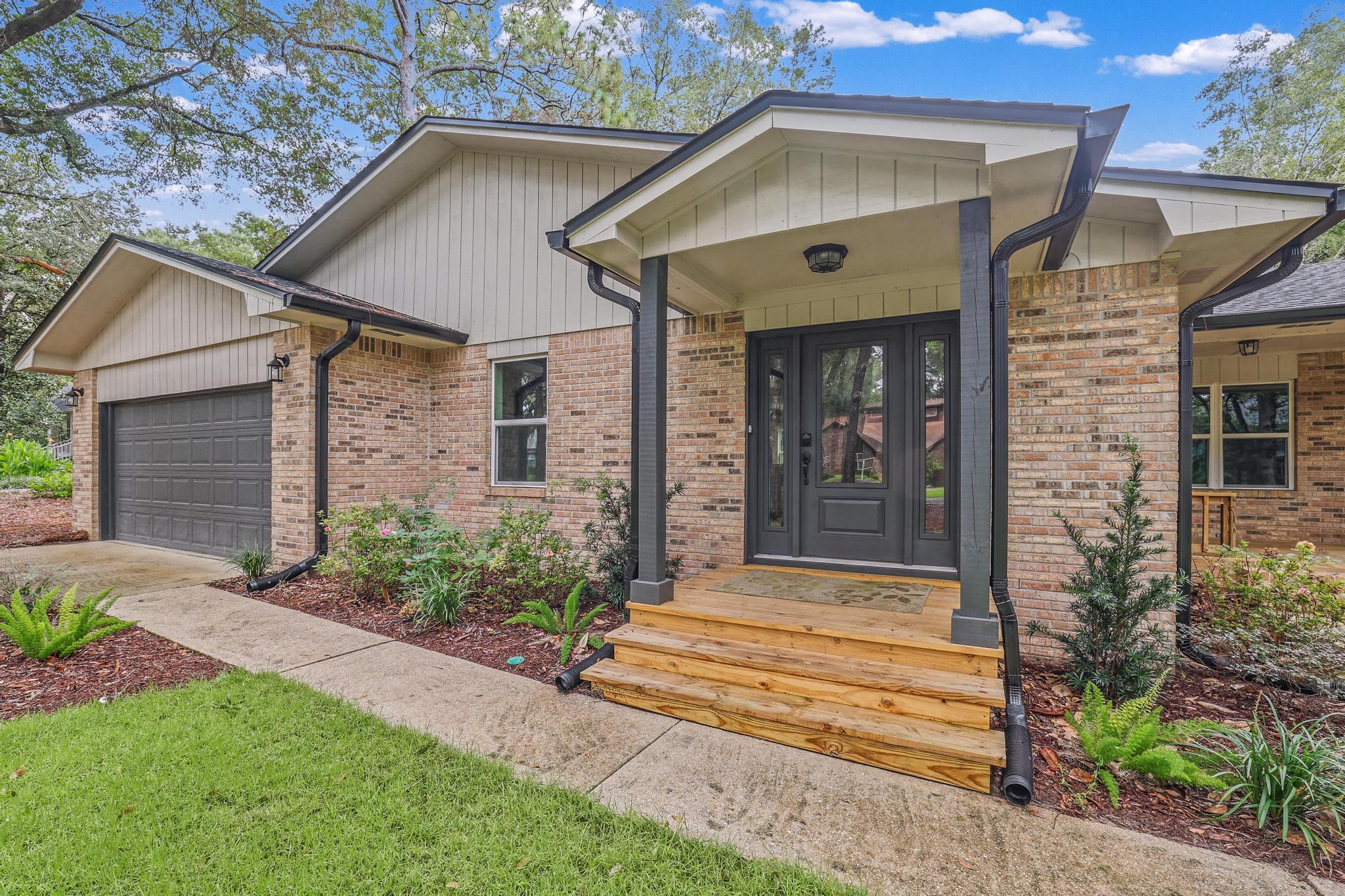 105 Drew Court Niceville FL 32578