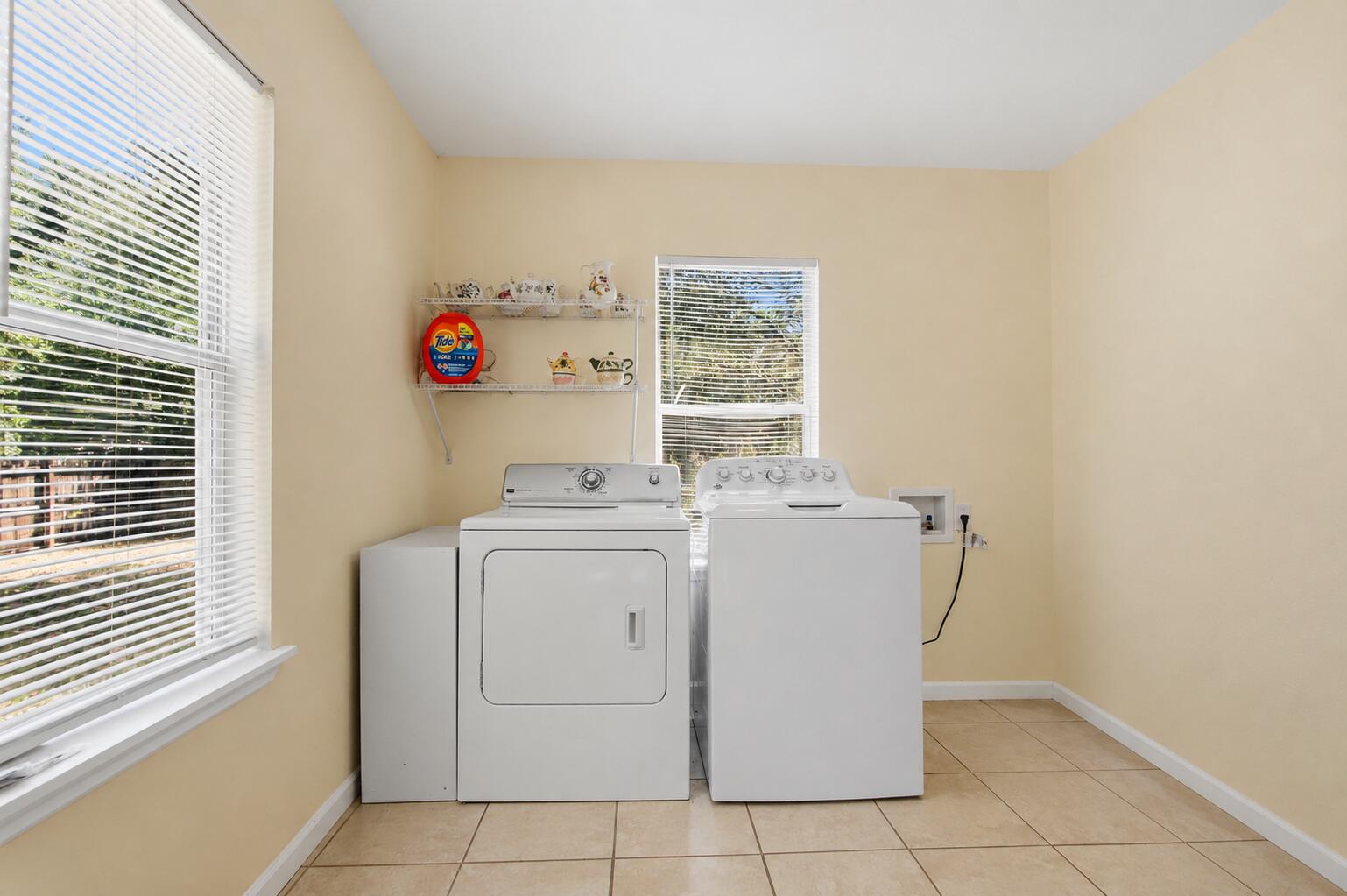 120 N Davis Lane Defuniak Springs FL 32433