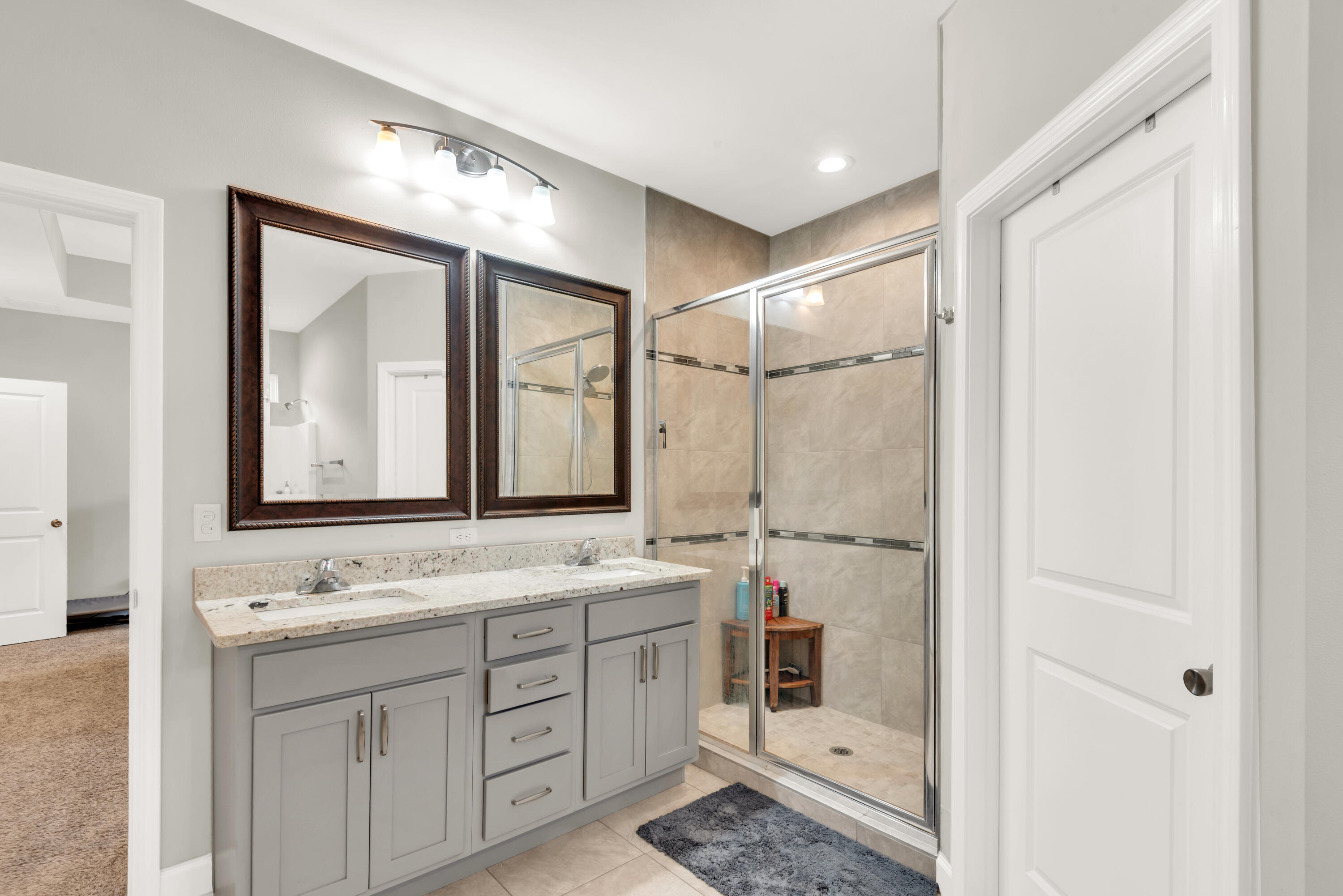 467 Sara Avenue Mary Esther FL 32569