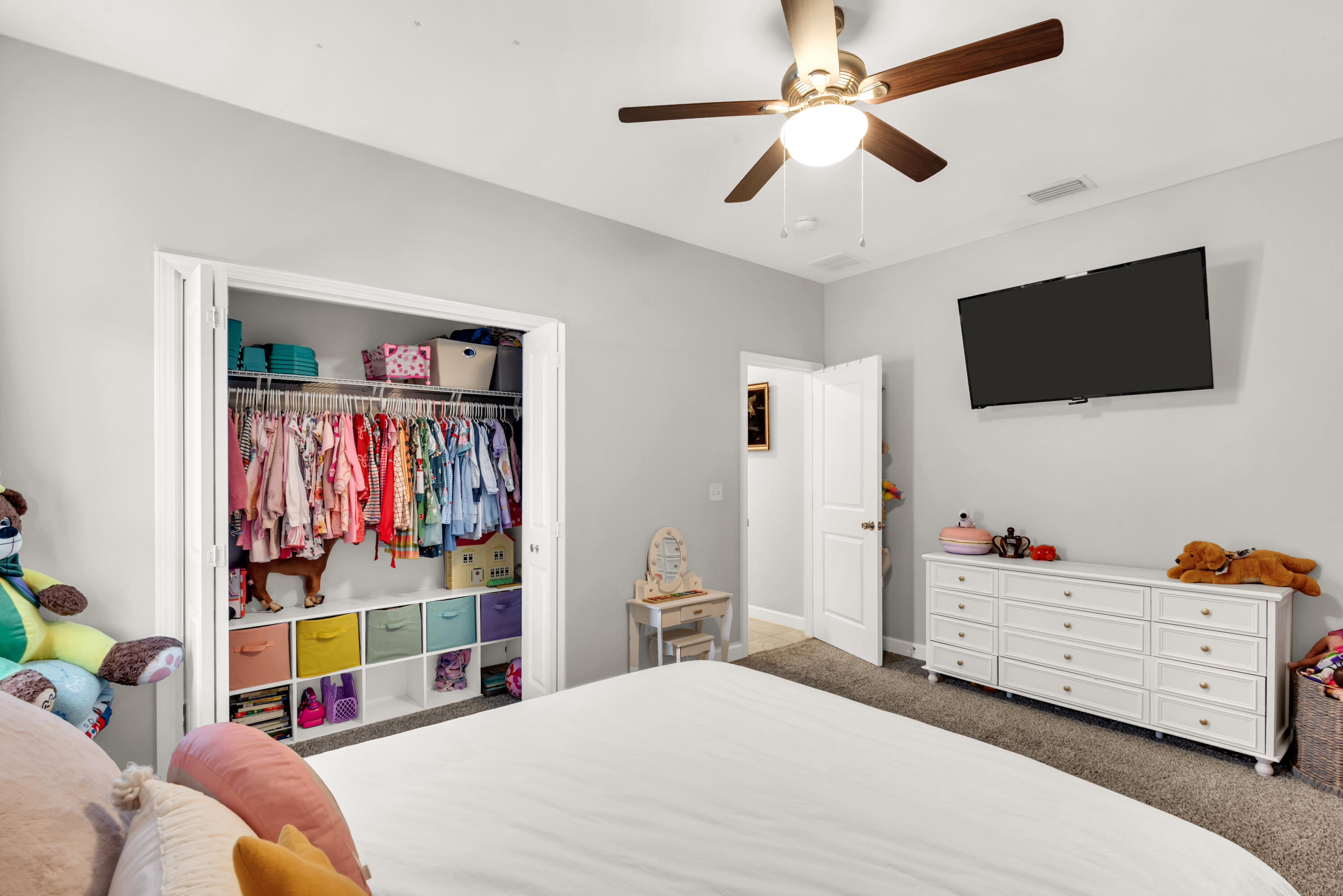 467 Sara Avenue Mary Esther FL 32569