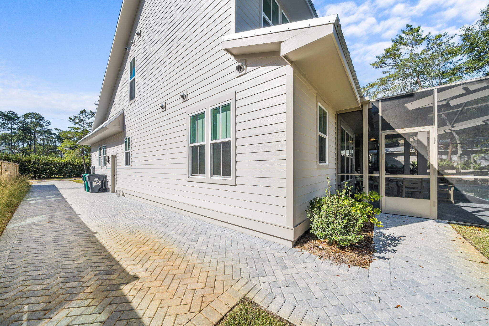 153 Cedar Street Point Washington FL 32459