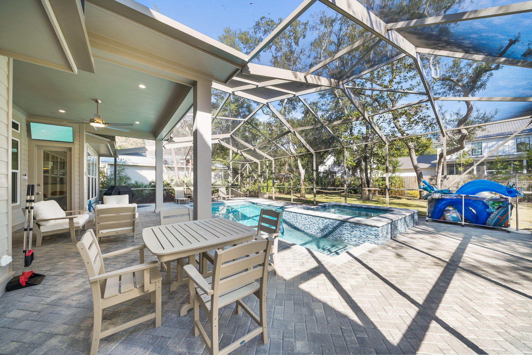 153 Cedar Street Point Washington FL 32459