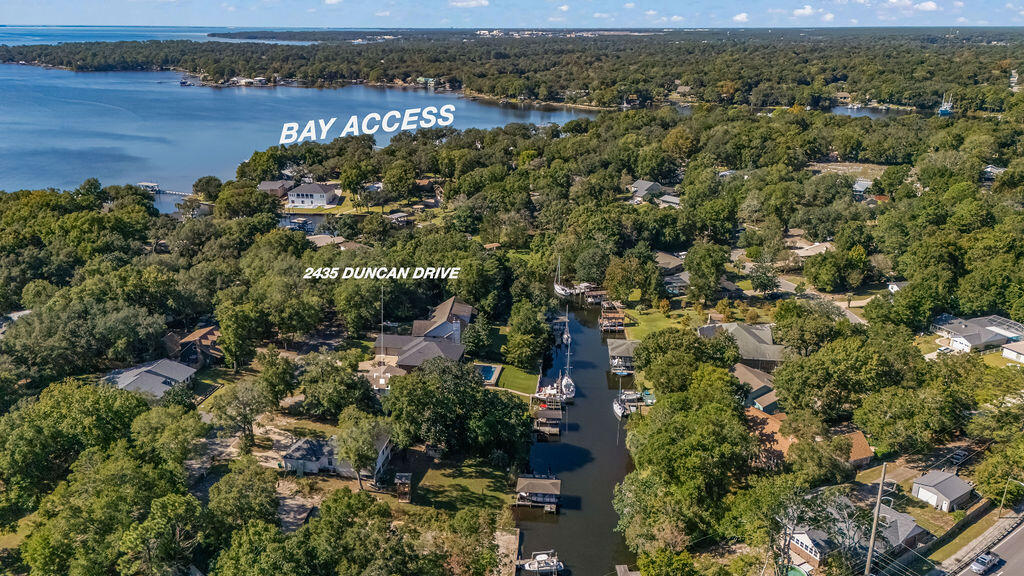 2435 Duncan Drive Niceville FL 32578
