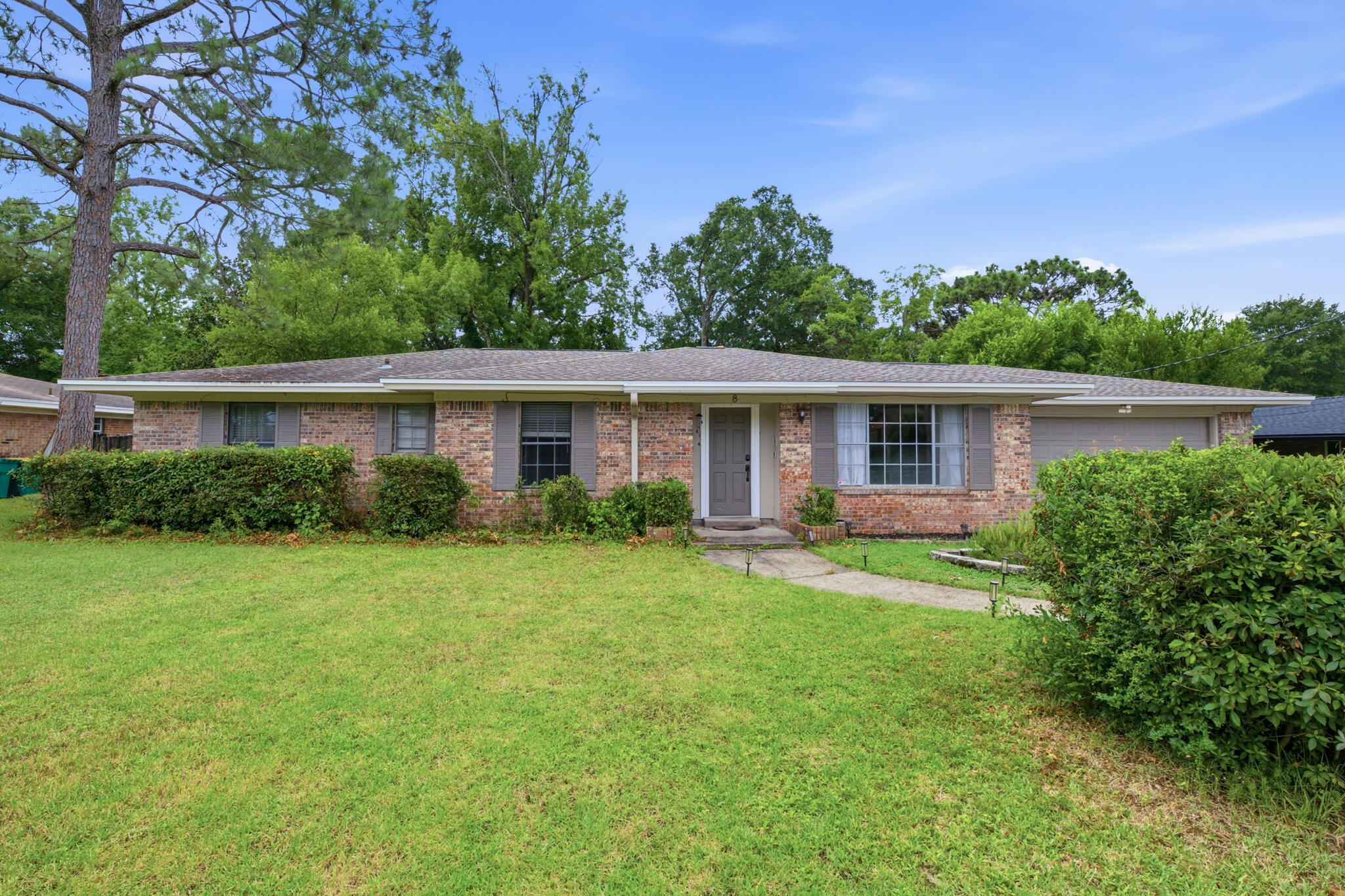 8 Poplar Avenue Shalimar FL 32579