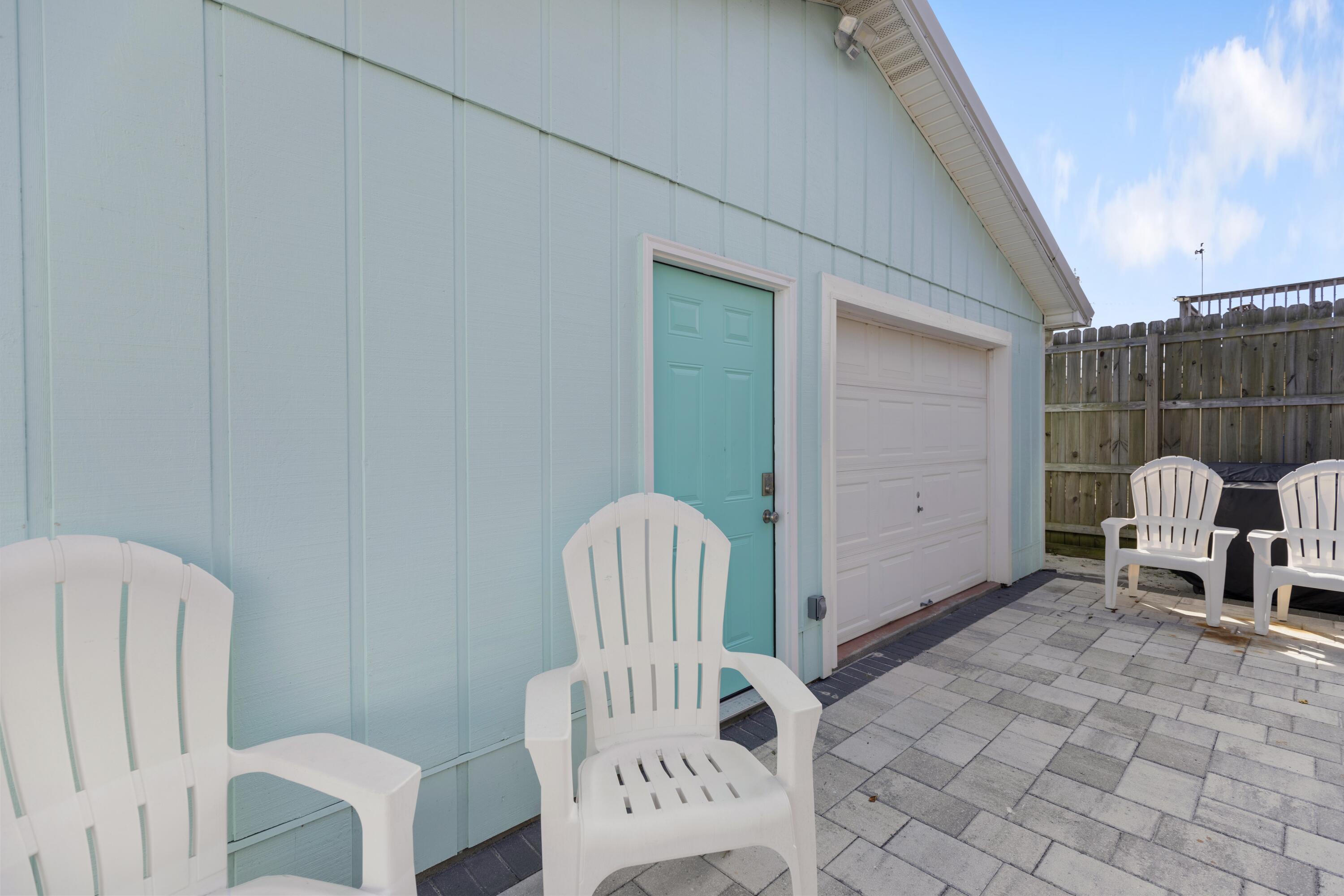21401 Hilltop Avenue Panama City Beach FL 32413