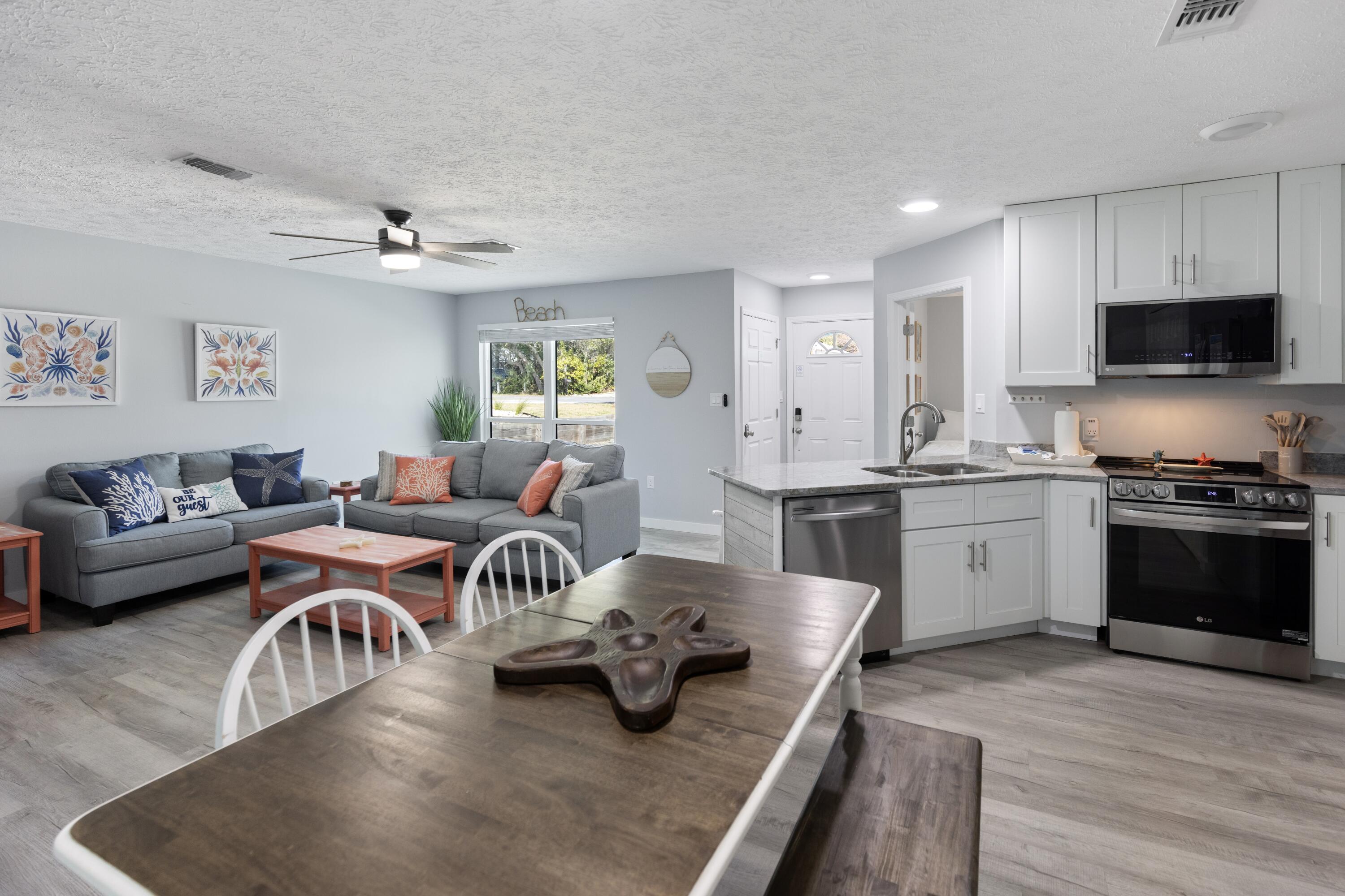 21401 Hilltop Avenue Panama City Beach FL 32413
