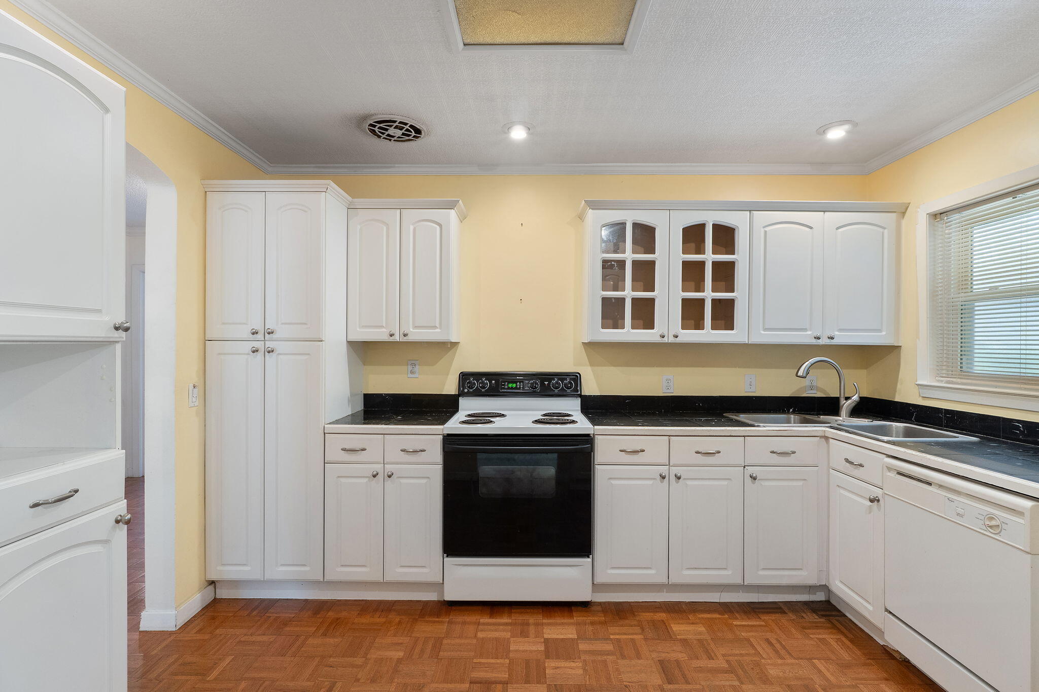 1910 E Cervantes Street Pensacola FL 32501