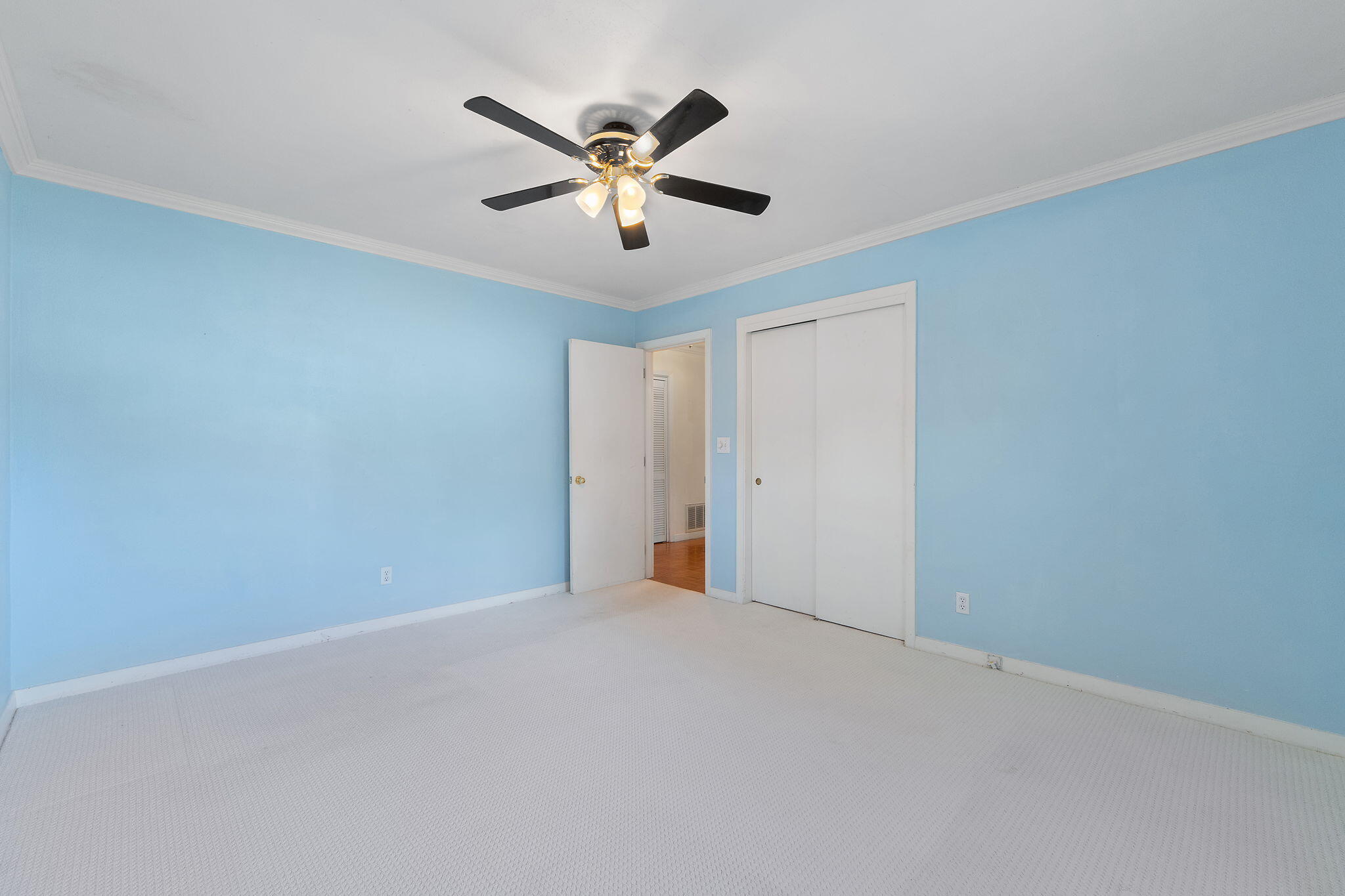 1910 E Cervantes Street Pensacola FL 32501