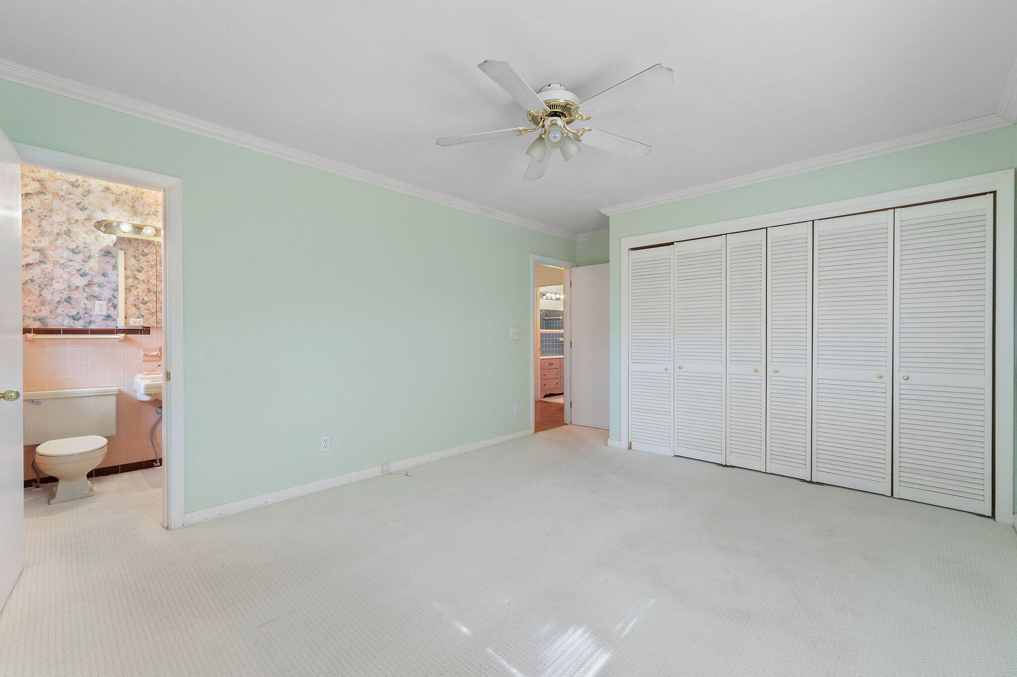 1910 E Cervantes Street Pensacola FL 32501