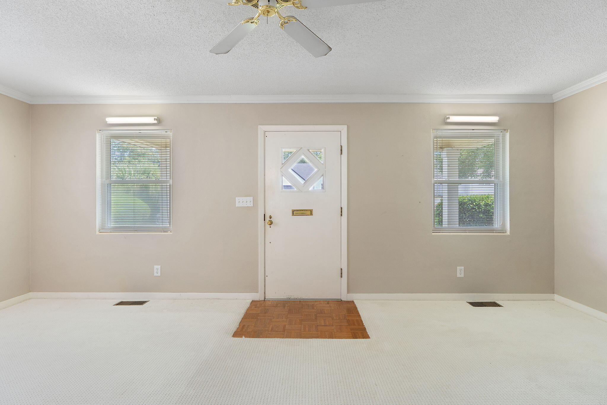 1910 E Cervantes Street Pensacola FL 32501