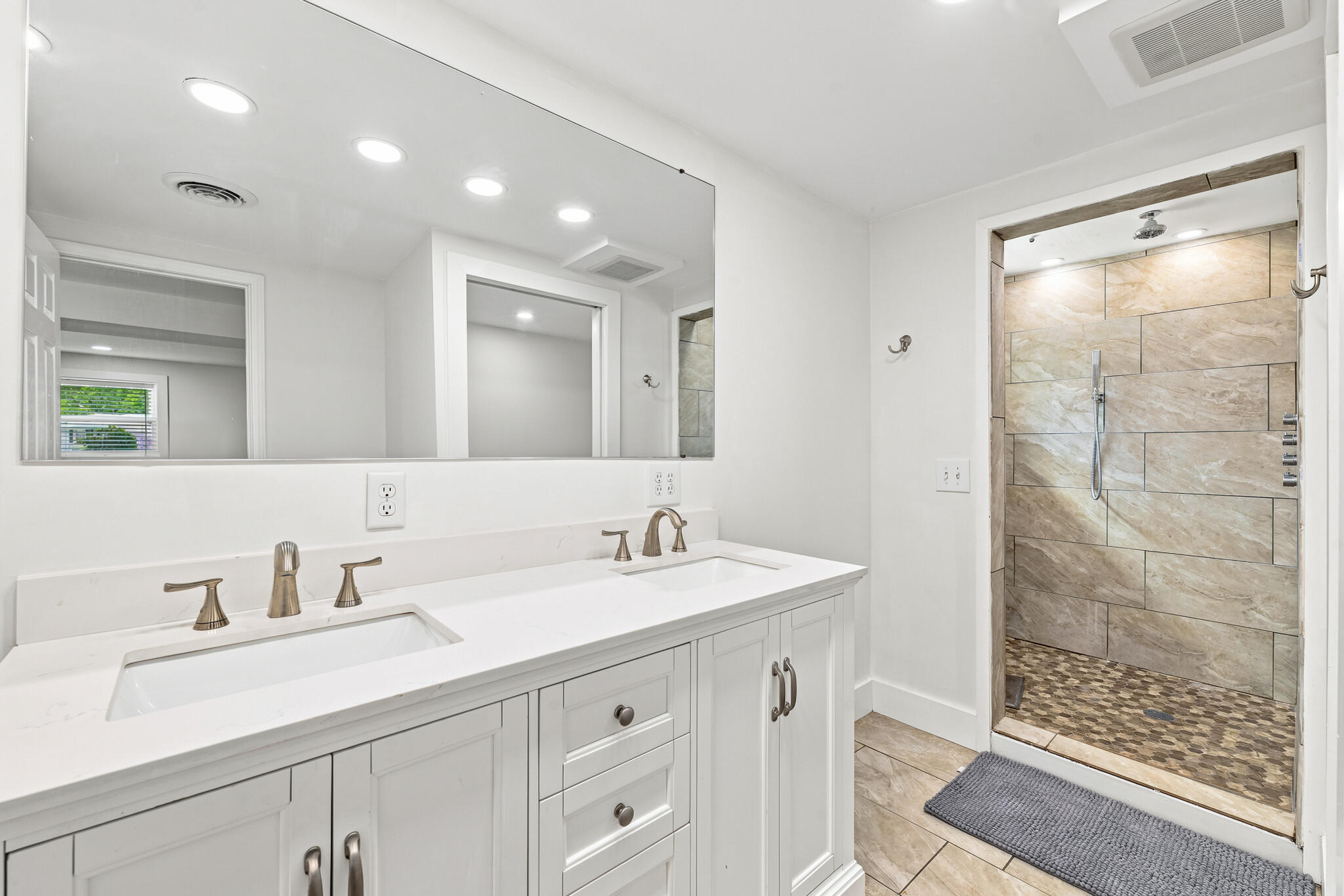 102 NW Robinwood Drive Fort Walton Beach FL 32548