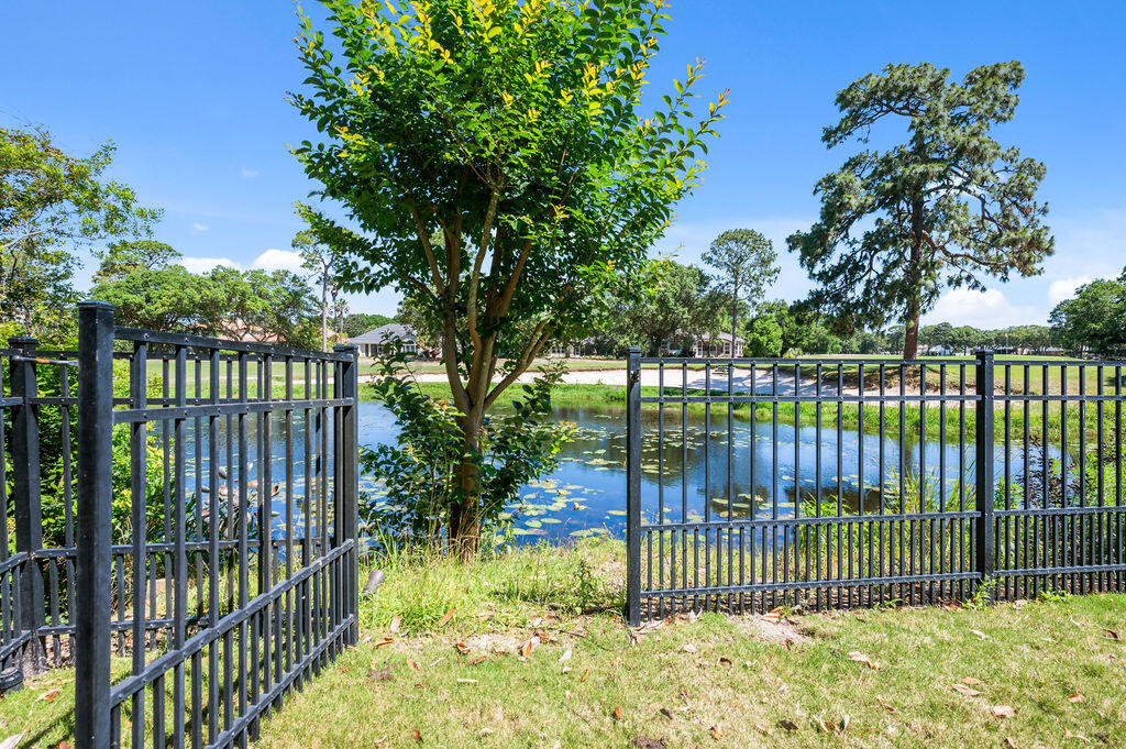 4405 Windrush Drive Niceville FL 32578