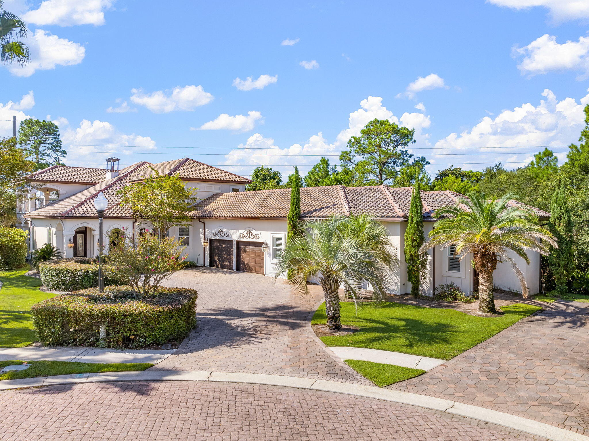 4702 Seastar Destin FL 32541