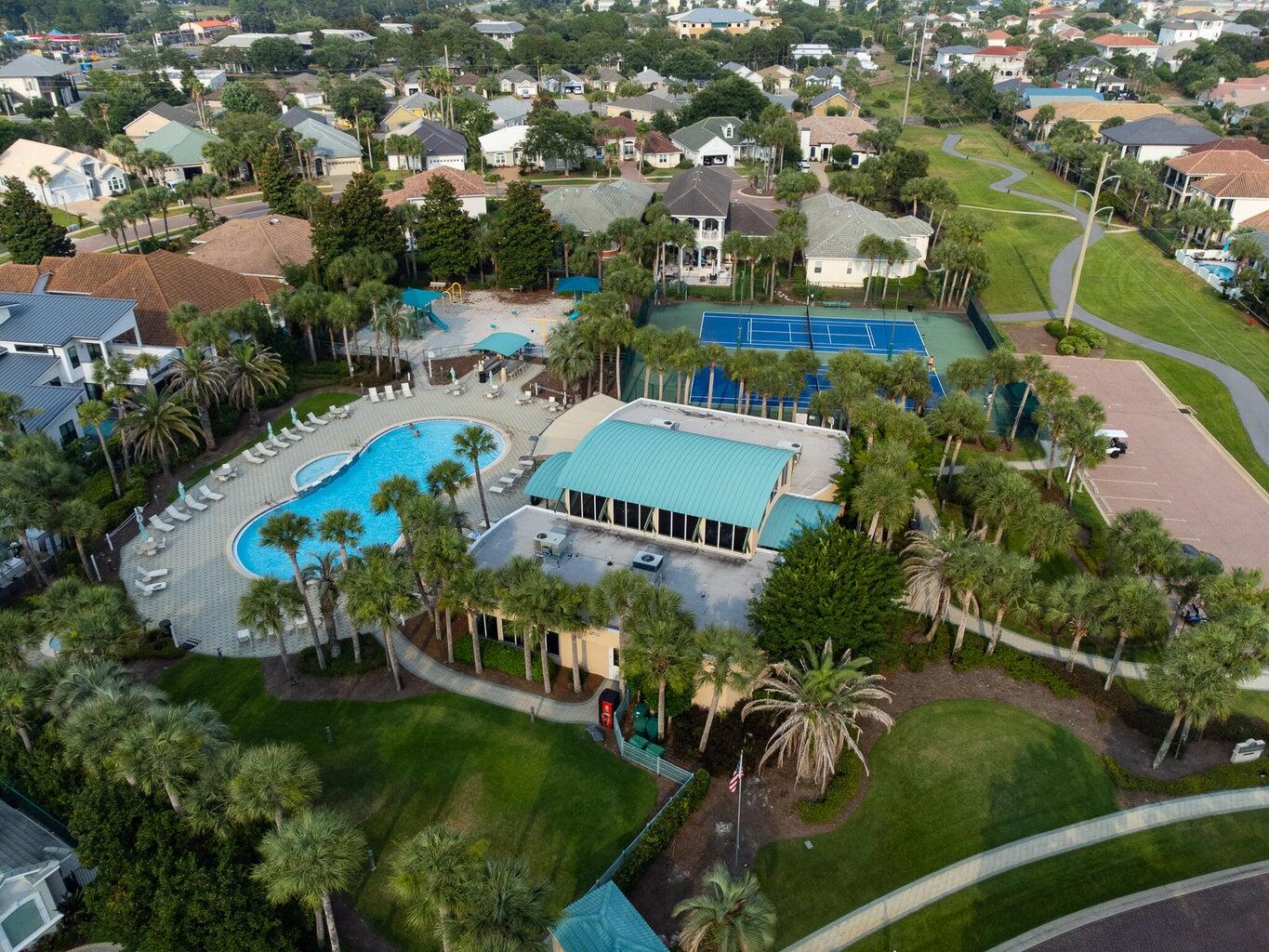 4702 Seastar Destin FL 32541