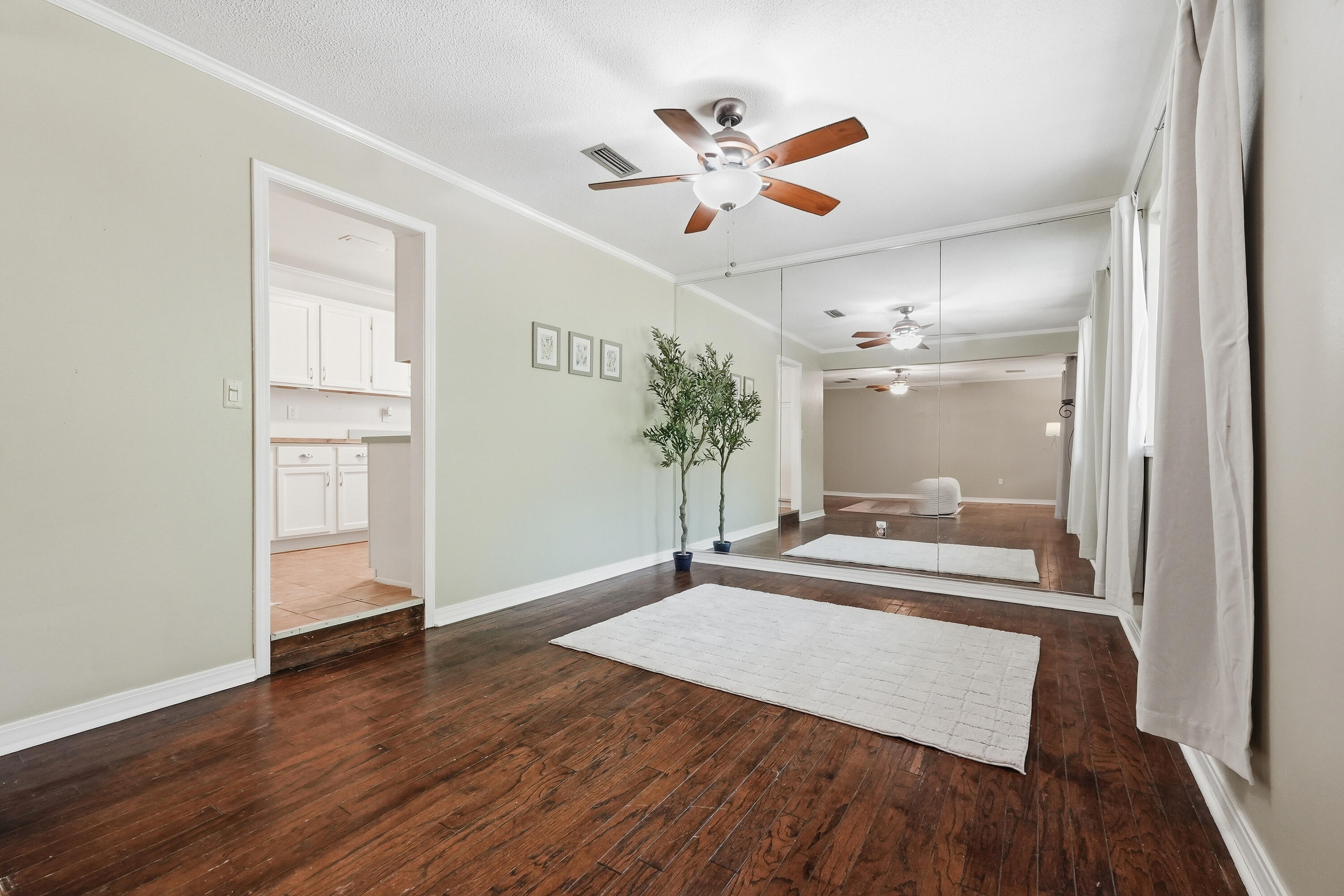 170 Elliott Road Mary Esther FL 32569
