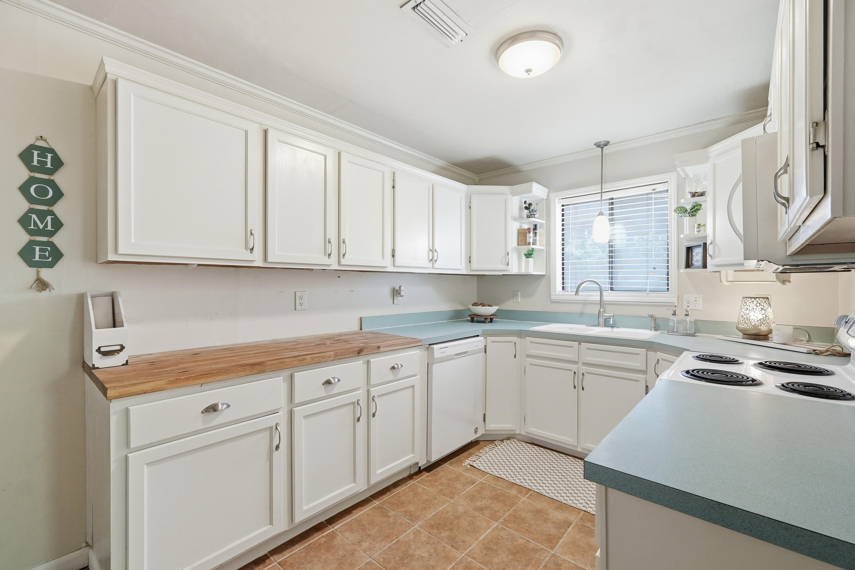 170 Elliott Road Mary Esther FL 32569