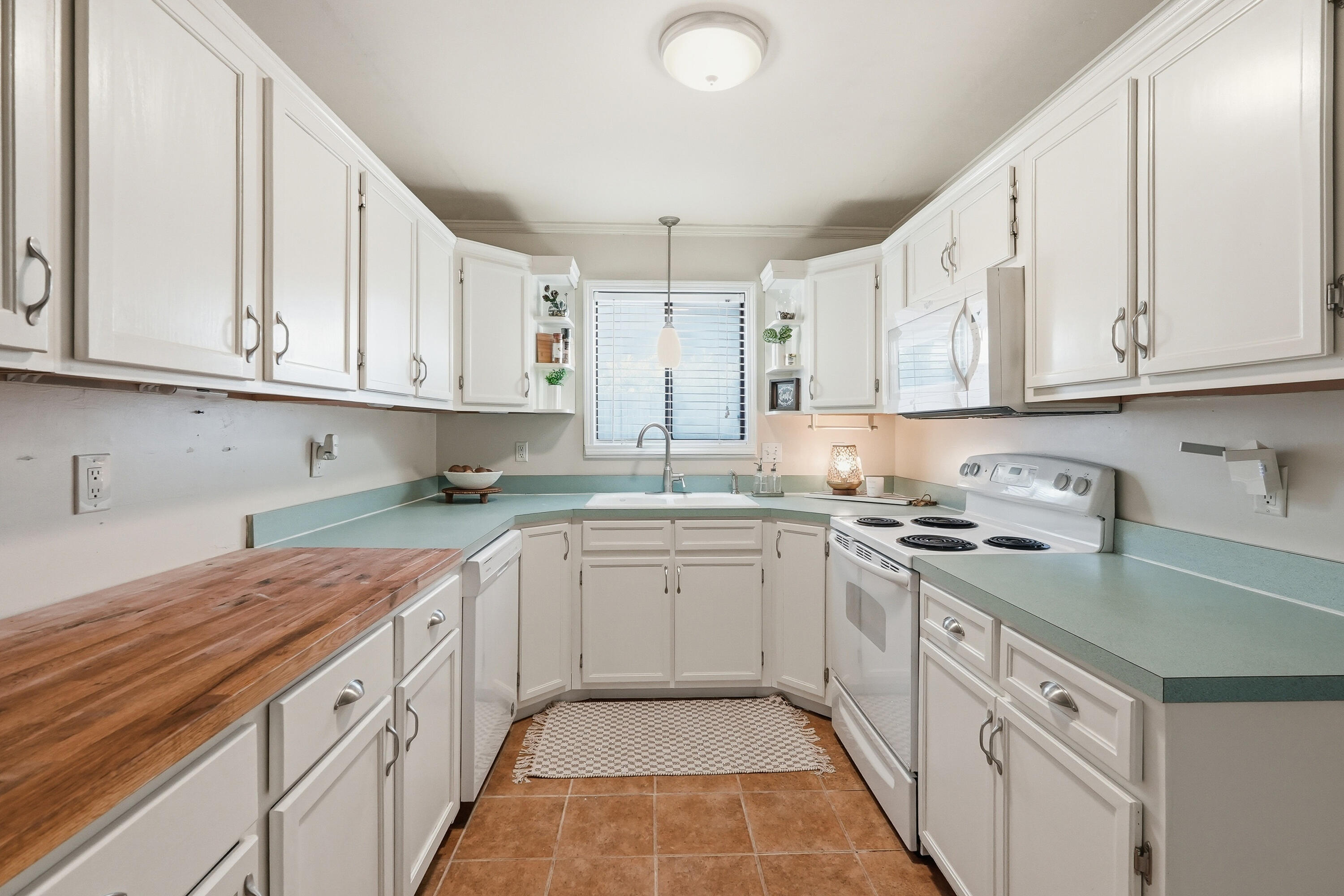 170 Elliott Road Mary Esther FL 32569