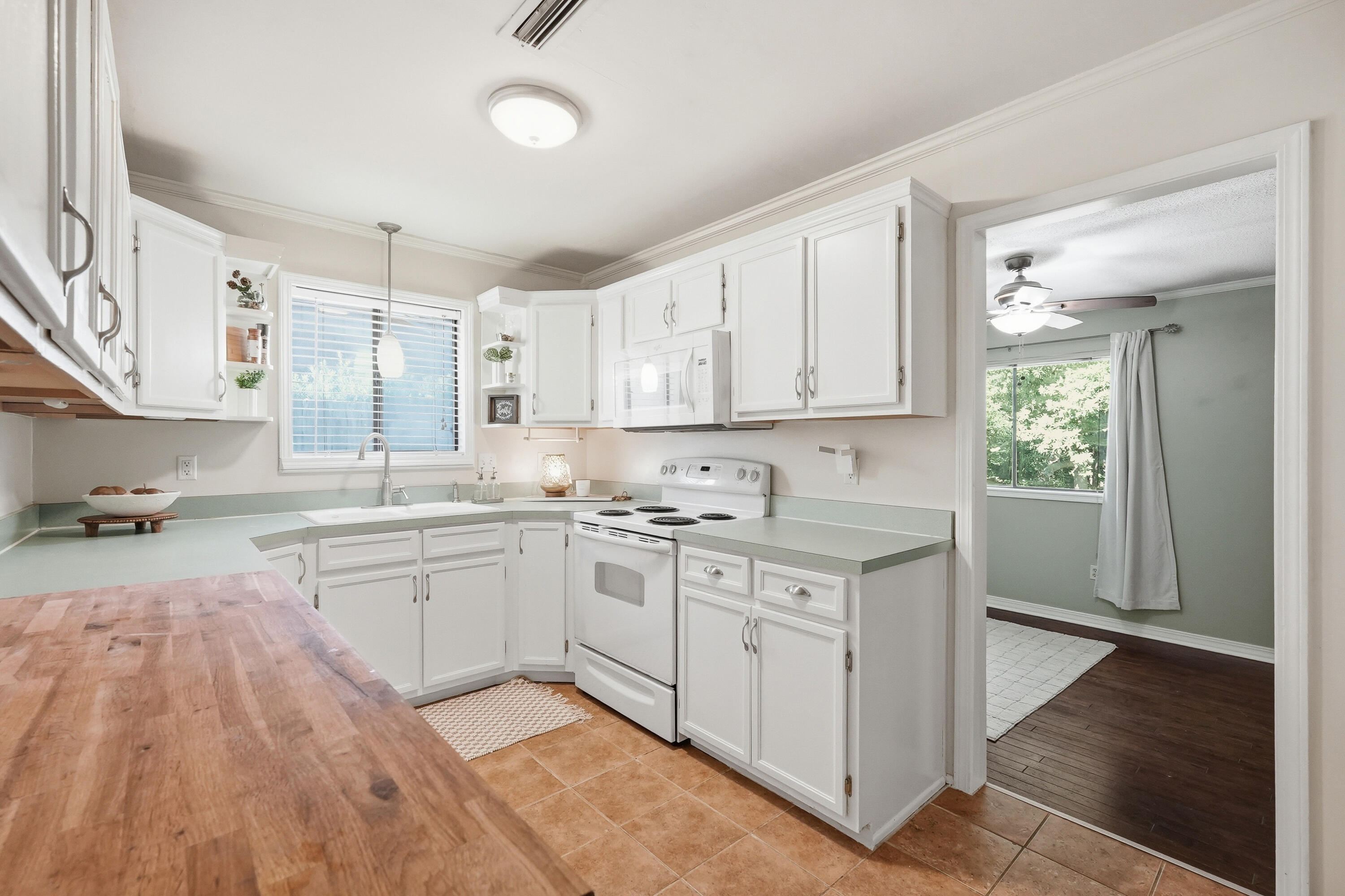 170 Elliott Road Mary Esther FL 32569