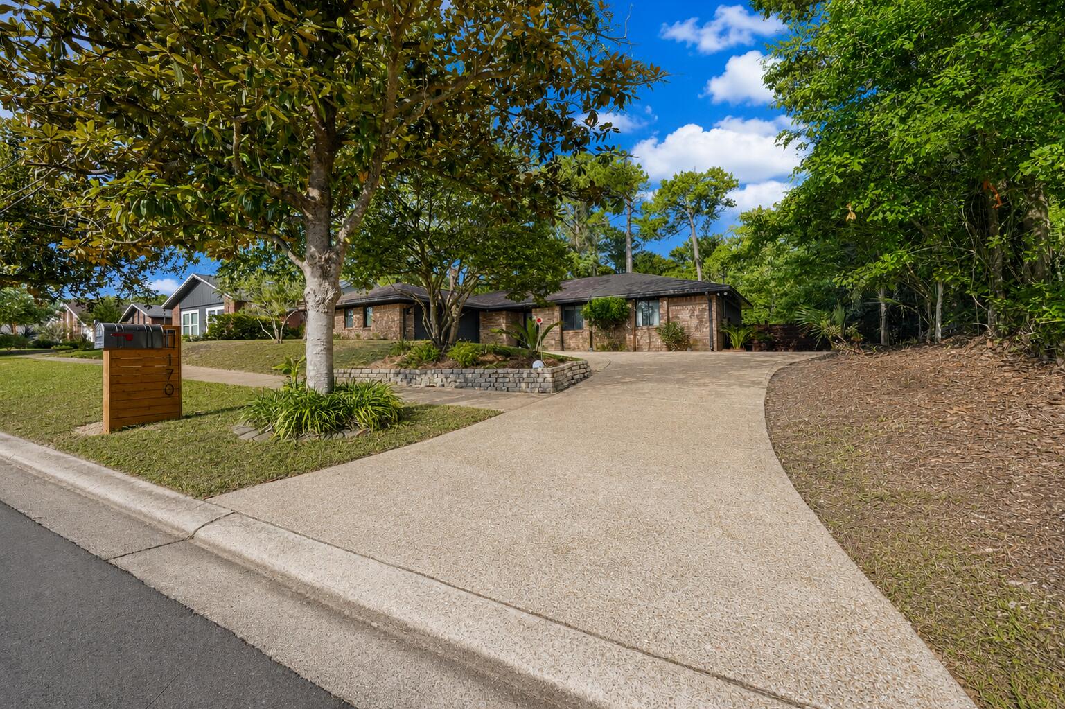 170 Elliott Road Mary Esther FL 32569