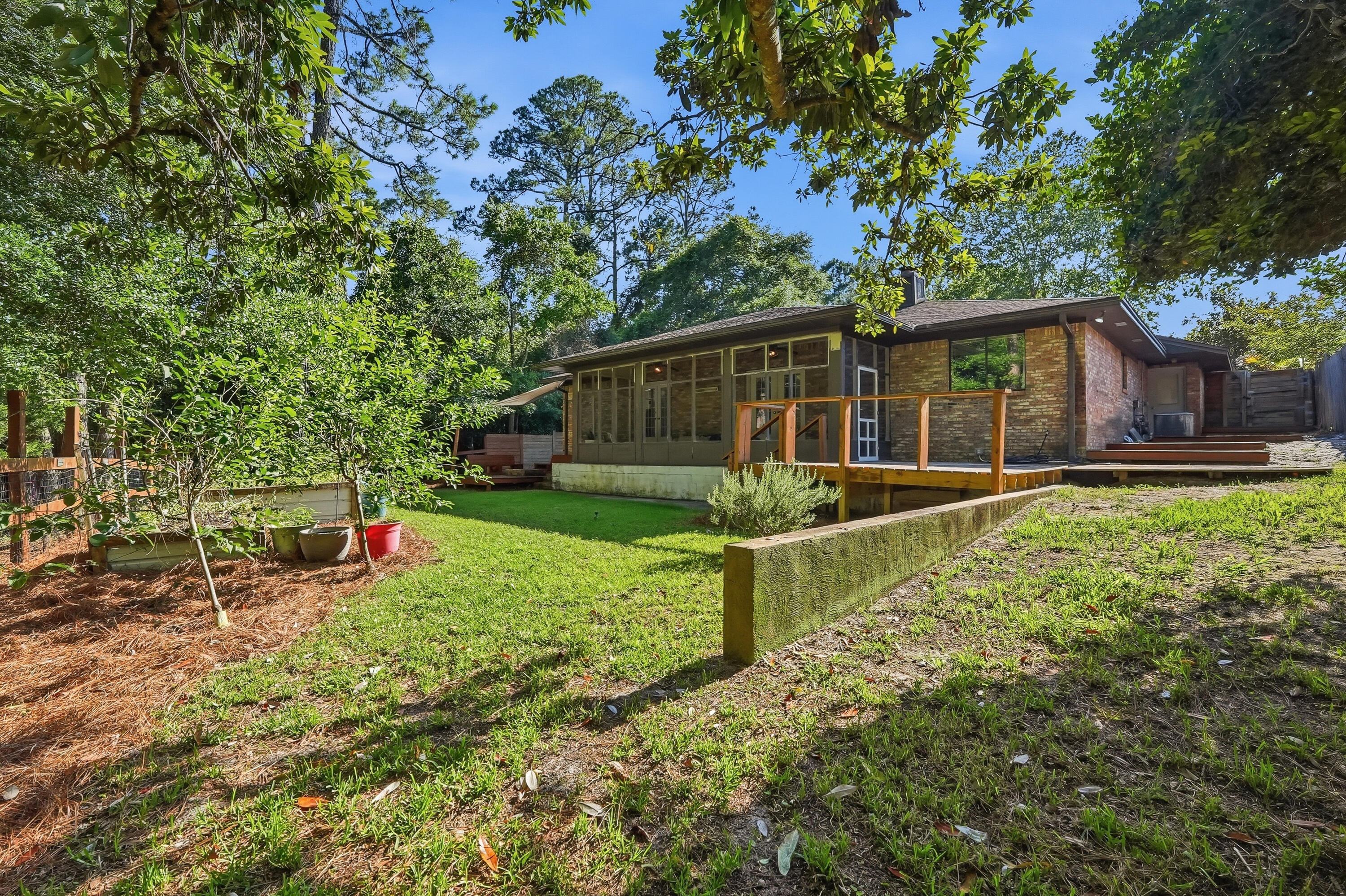 170 Elliott Road Mary Esther FL 32569