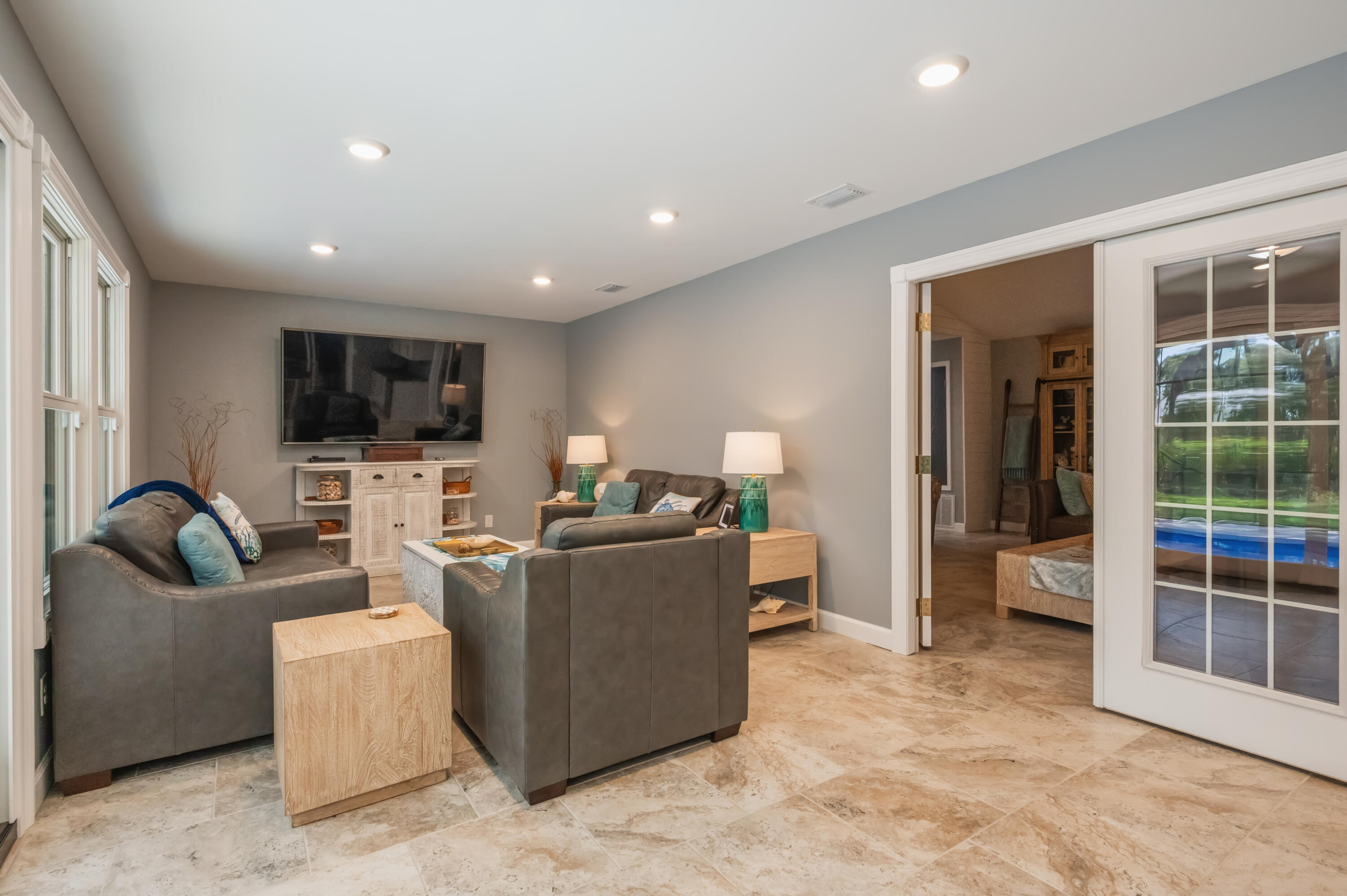 201 Yacht Club Drive Niceville FL 32578