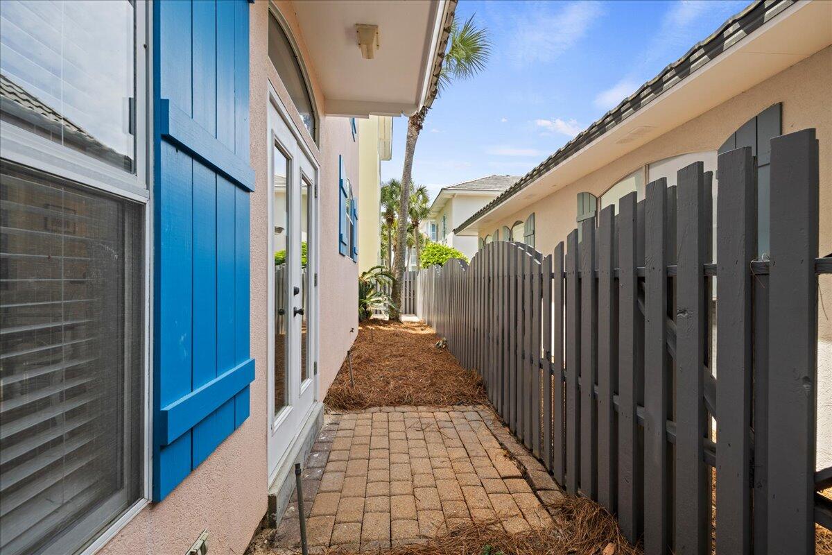 15 Pearl Cove Miramar Beach FL 32550