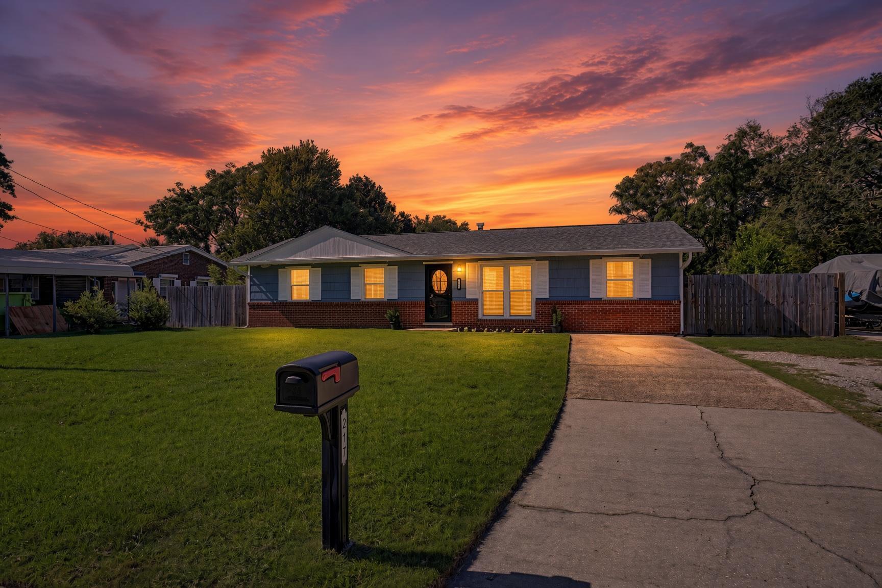 217 NW Katherine Place Fort Walton Beach FL 32548