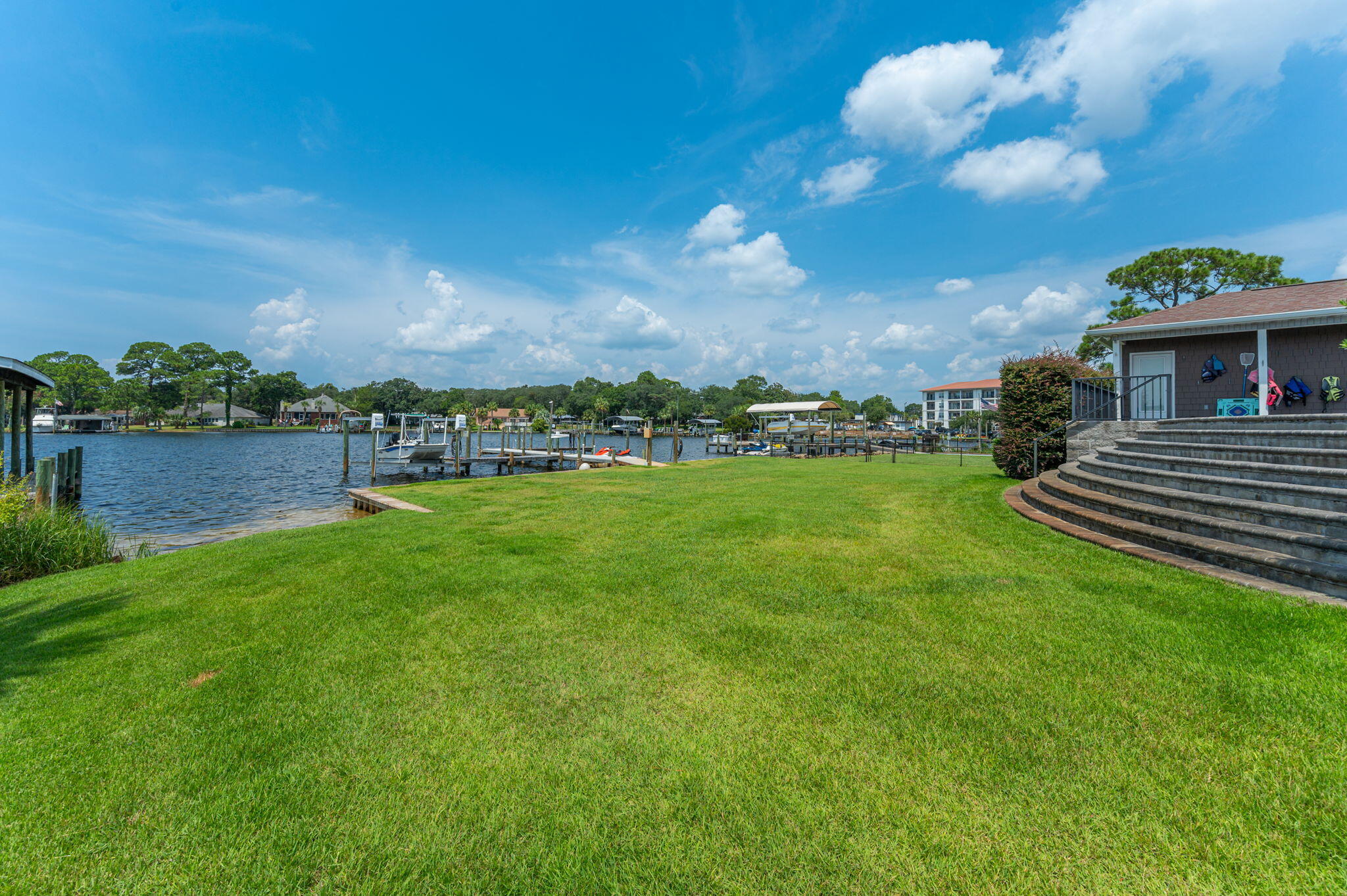 553 Cove Drive Fort Walton Beach FL 32547