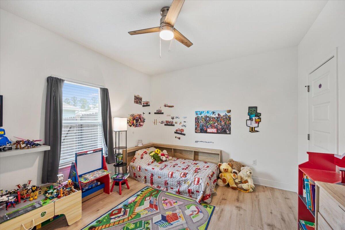 110 E Oak Trees Lane Freeport FL 32439