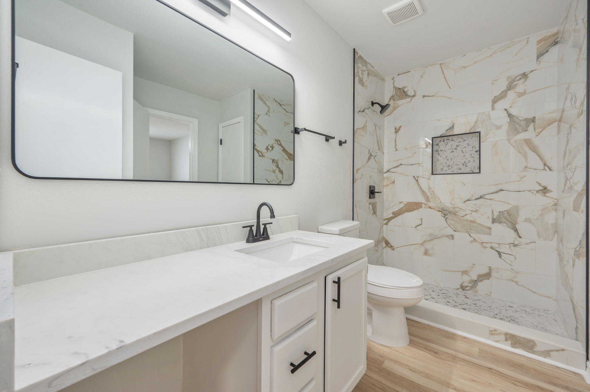 1800 Whispering Oaks Lane Fort Walton Beach FL 32547