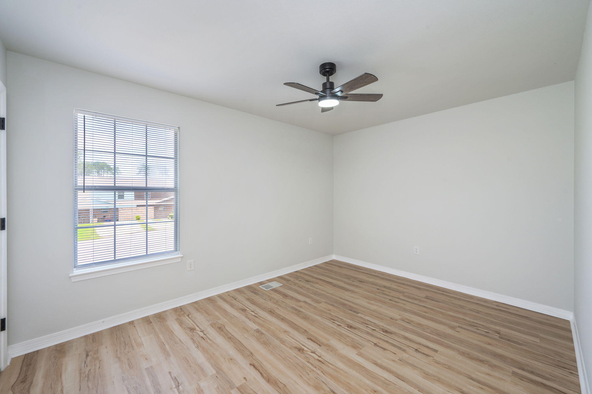 1800 Whispering Oaks Lane Fort Walton Beach FL 32547