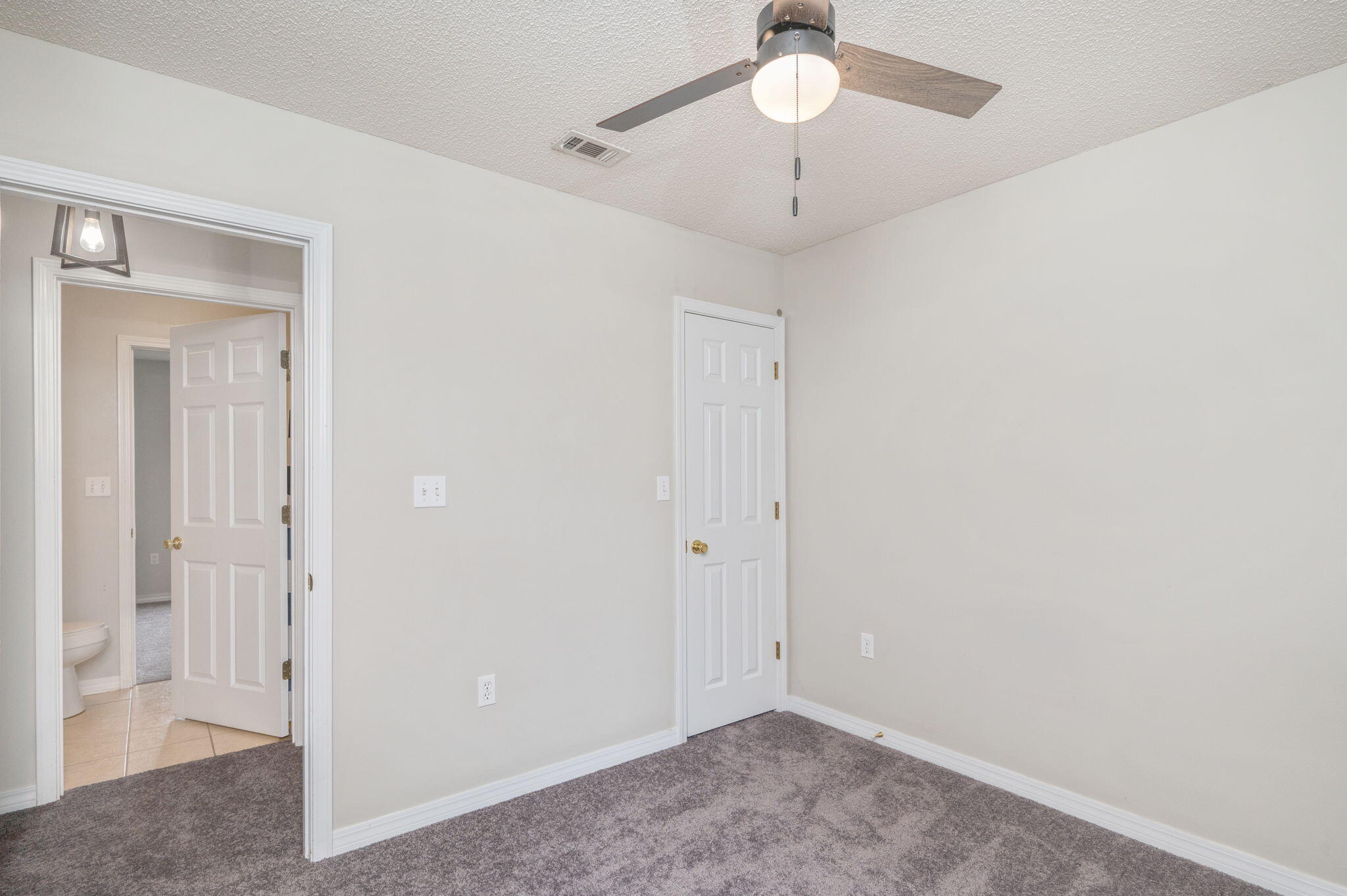 259 W Cypress Avenue Defuniak Springs FL 32433