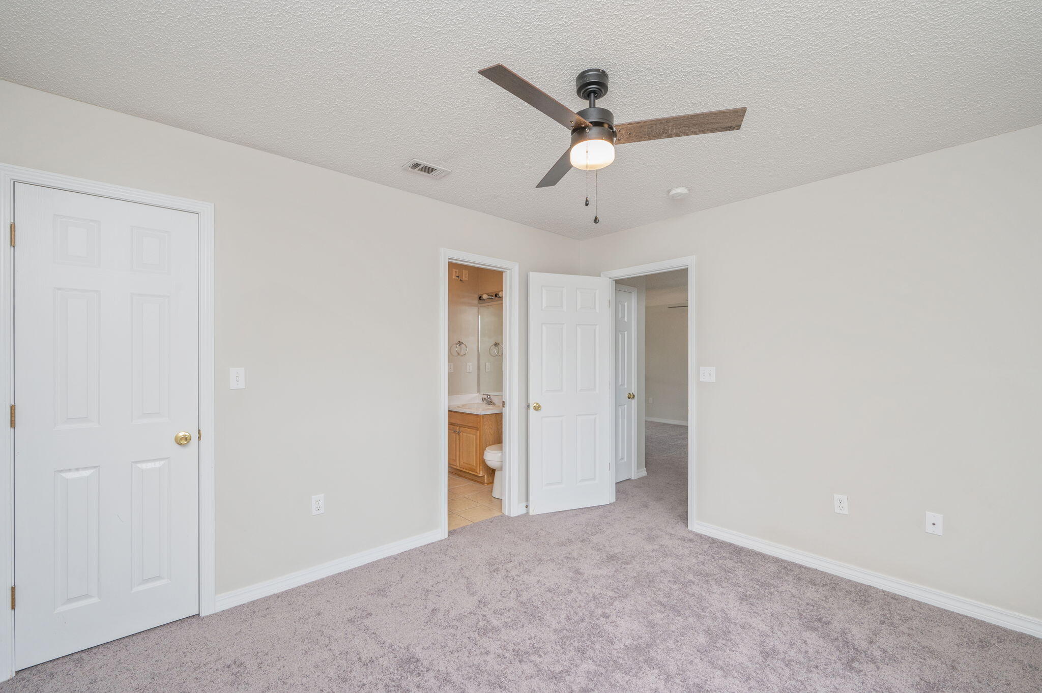 259 W Cypress Avenue Defuniak Springs FL 32433