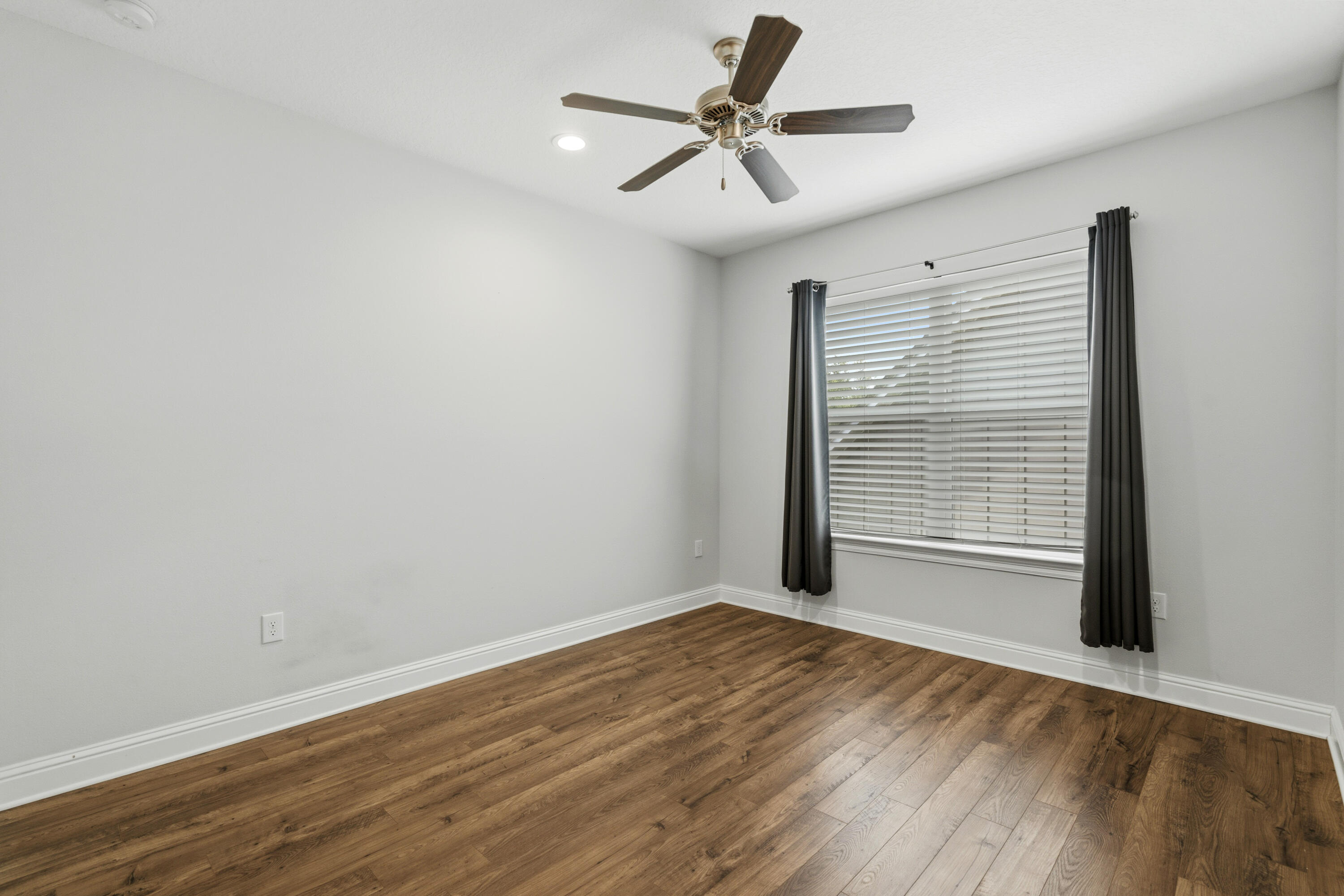 46 Laurel Oaks Drive Freeport FL 32439