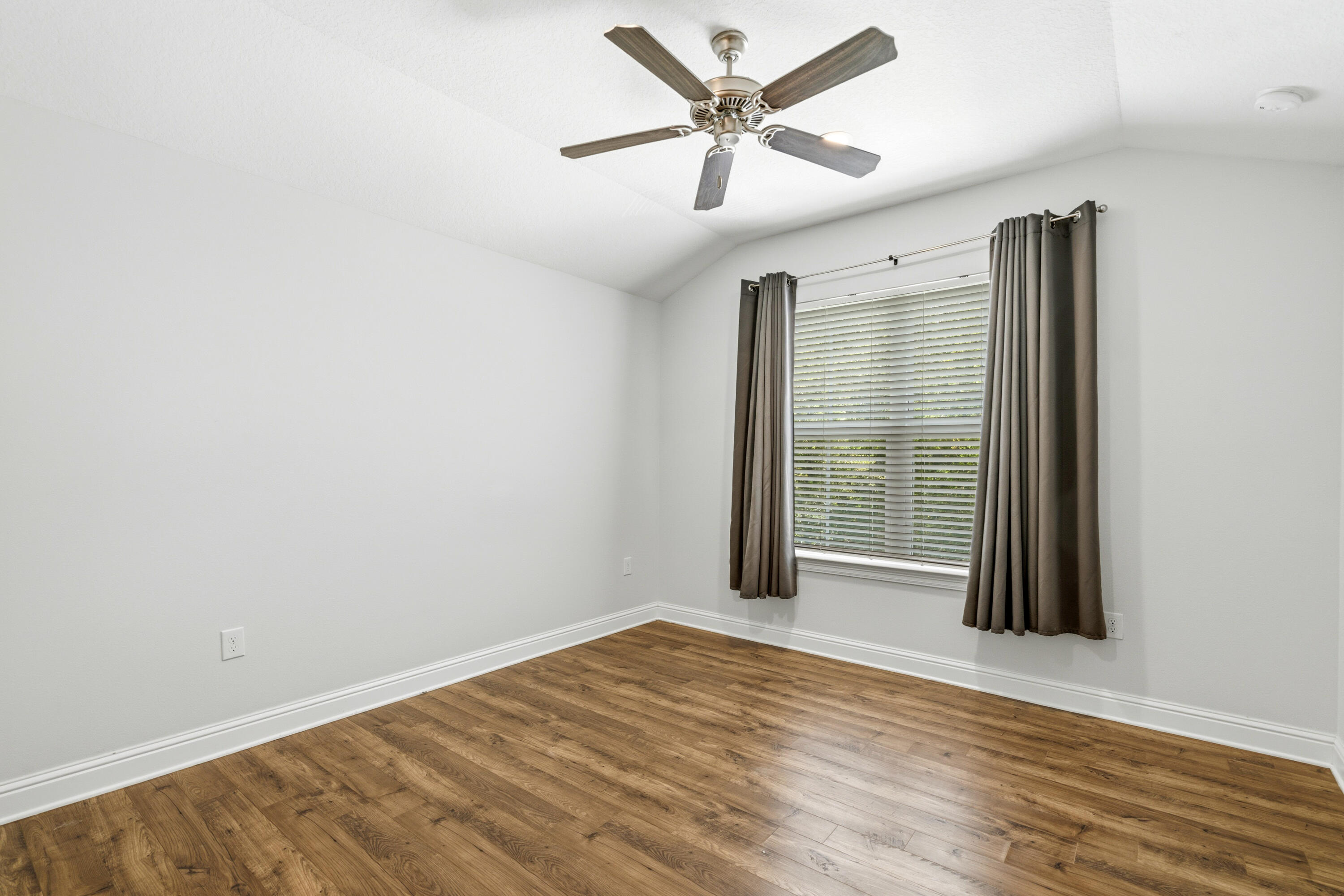 46 Laurel Oaks Drive Freeport FL 32439