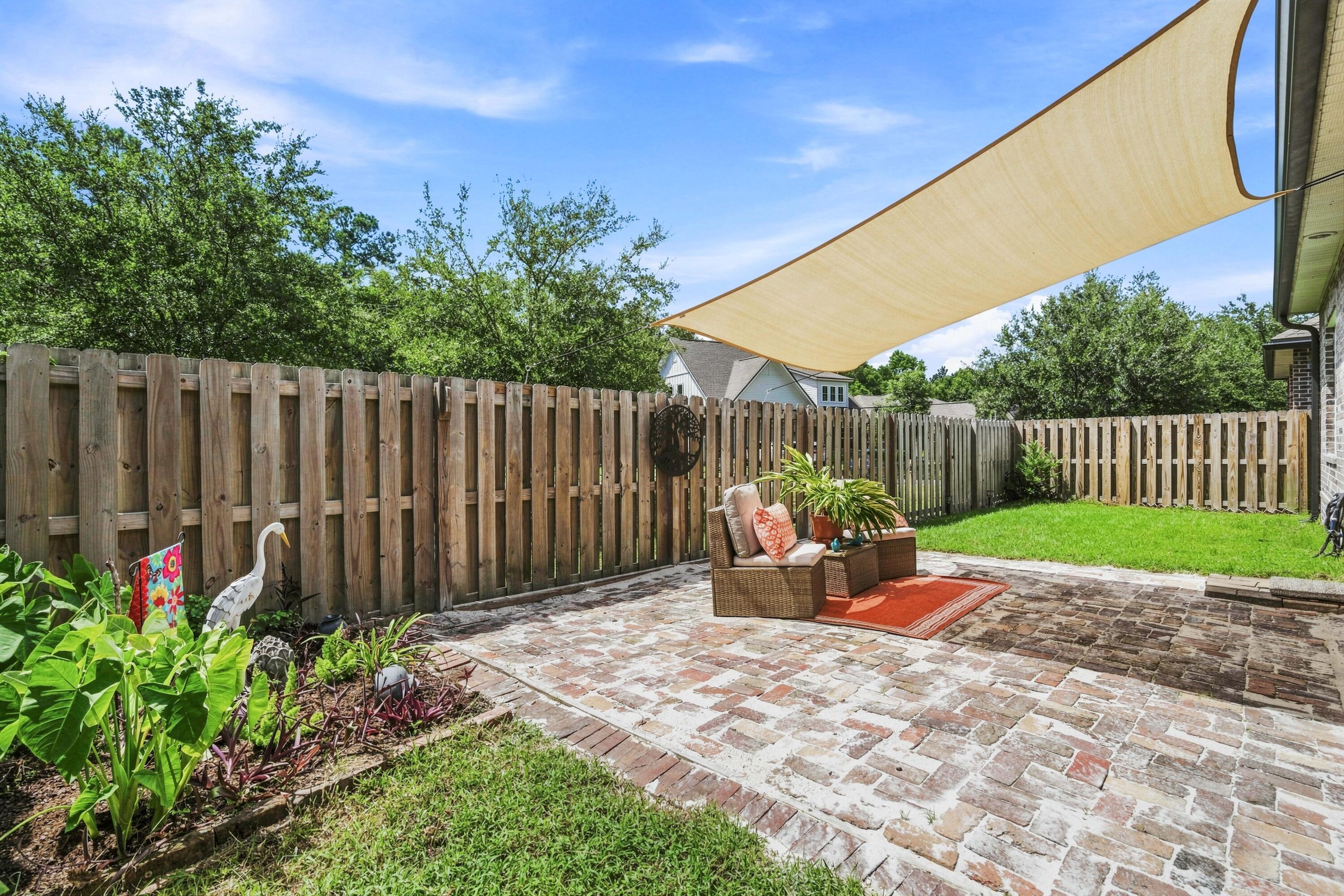 46 Laurel Oaks Drive Freeport FL 32439